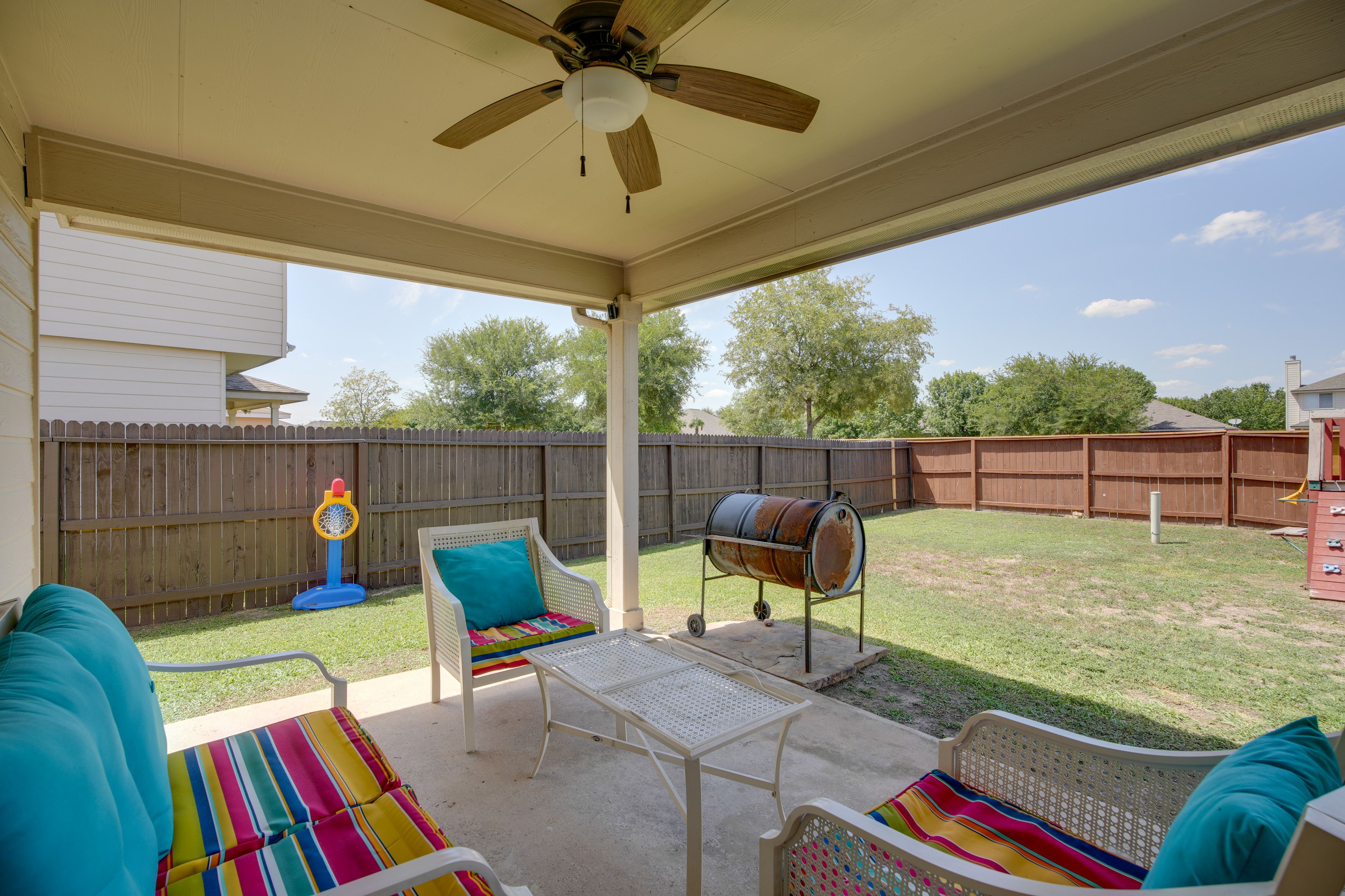 Patio | Charcoal Grill