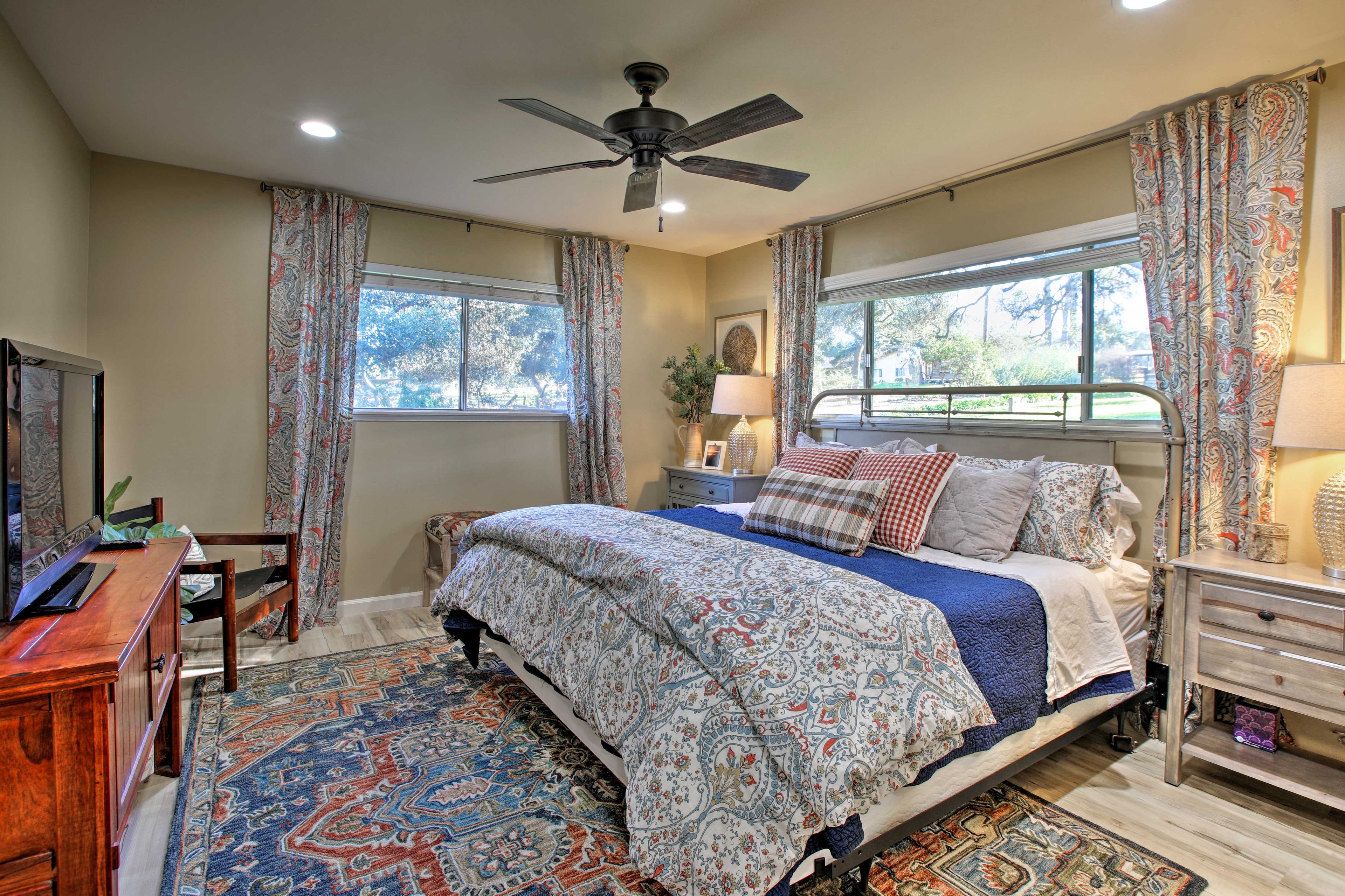 Sleep soundly in this bedroom.
