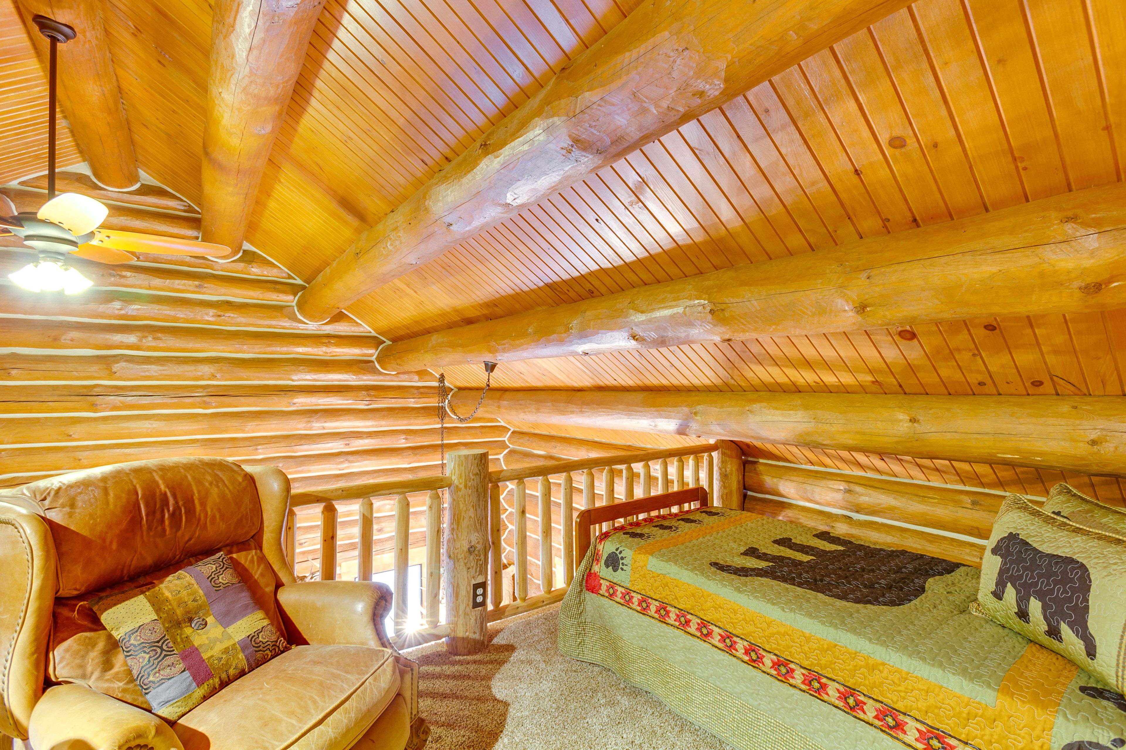 Loft | 2nd Floor | Twin Bed w/ Twin Trundle