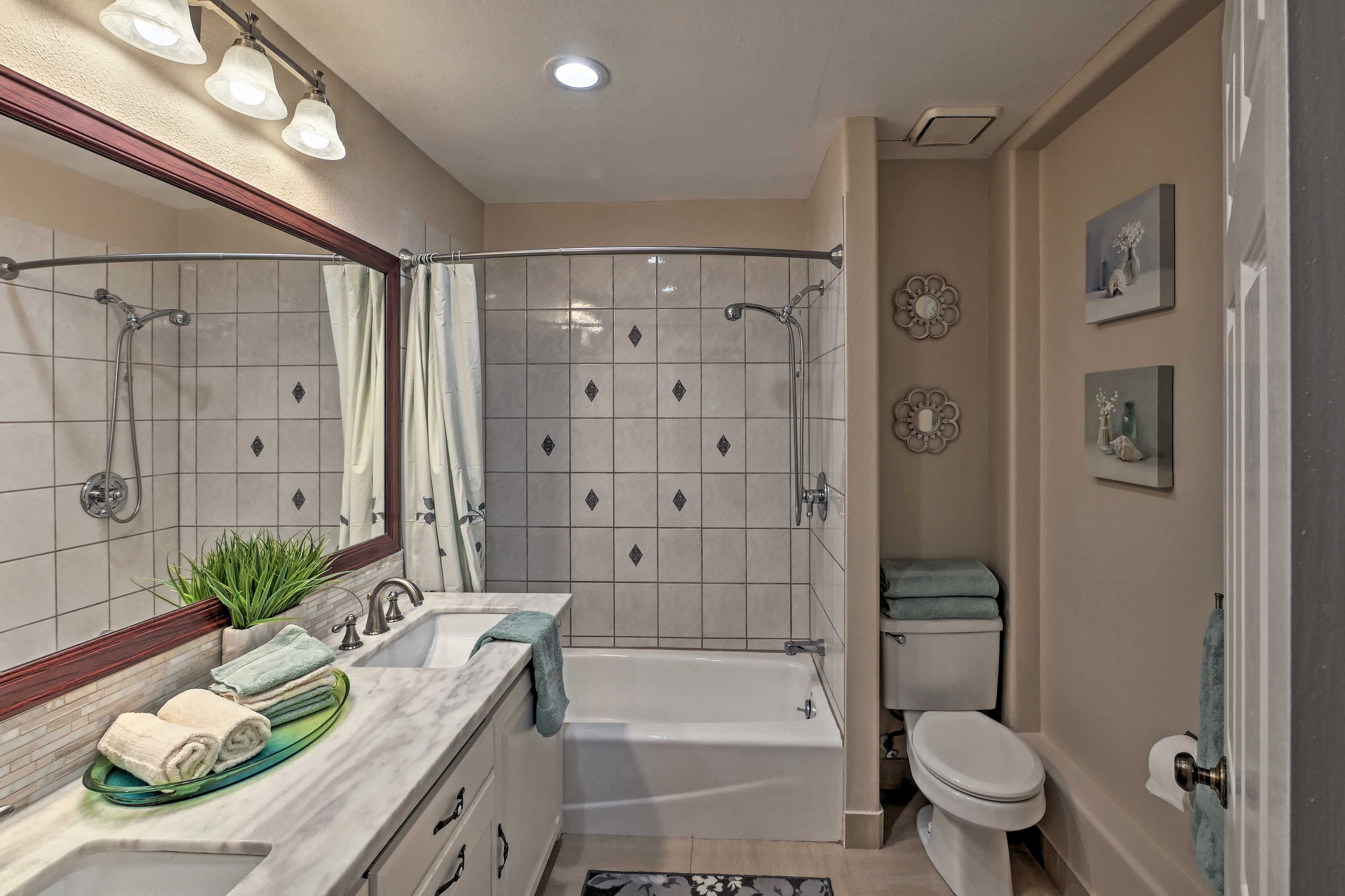 All guests will have access to freshly laundered linens and towels.