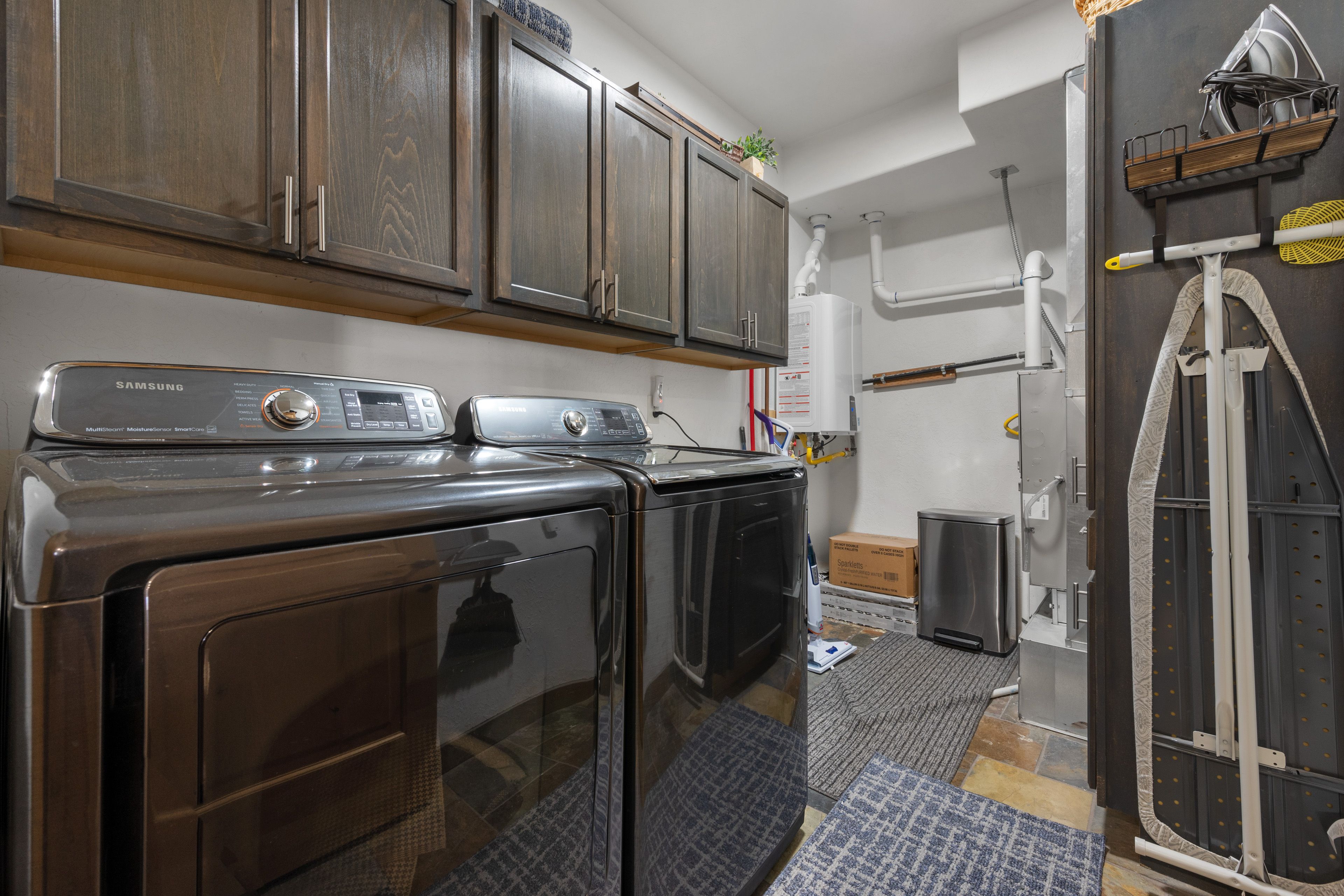 Washer & Dryer