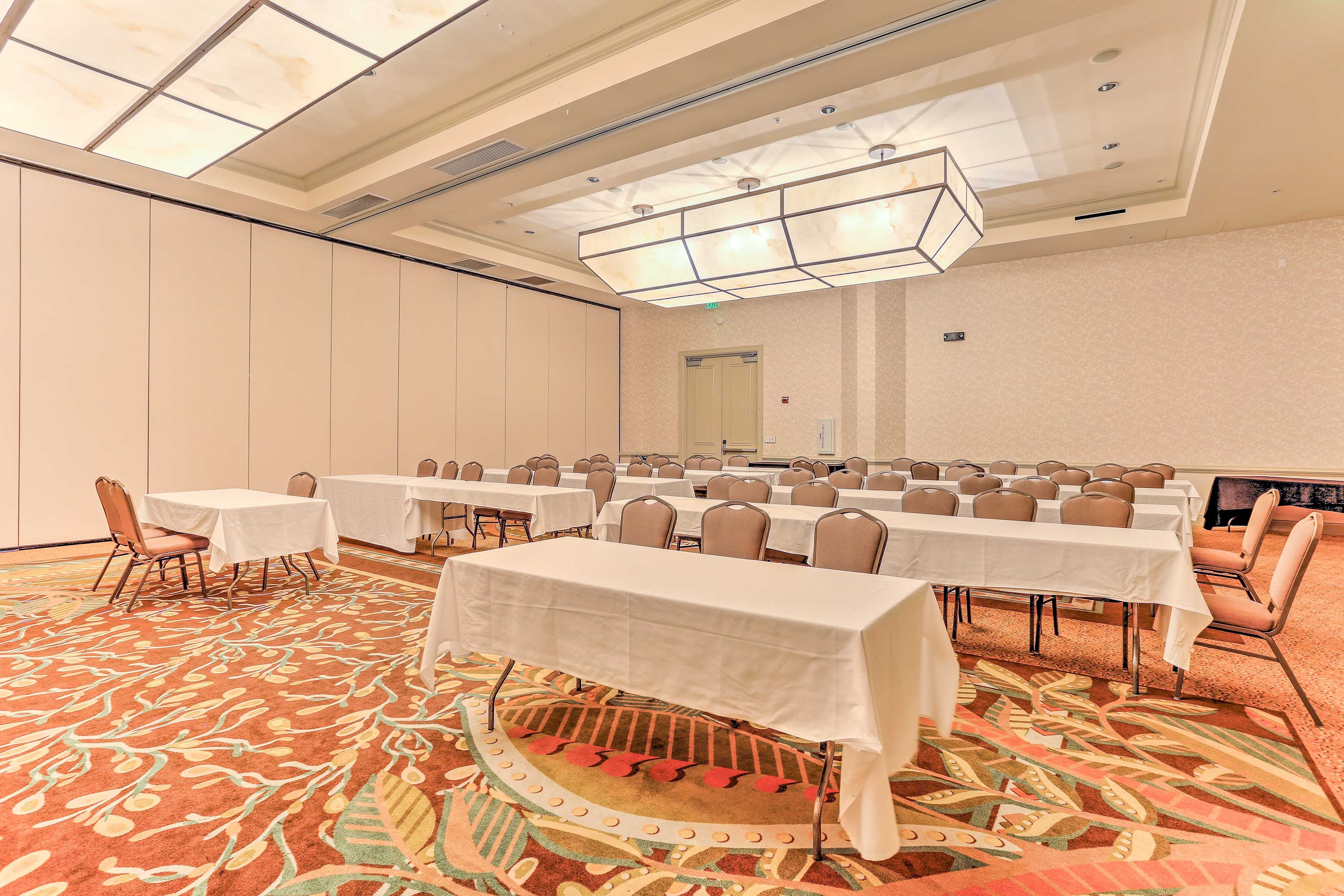 Conference rooms are available in the Palms of Destin lobby area.