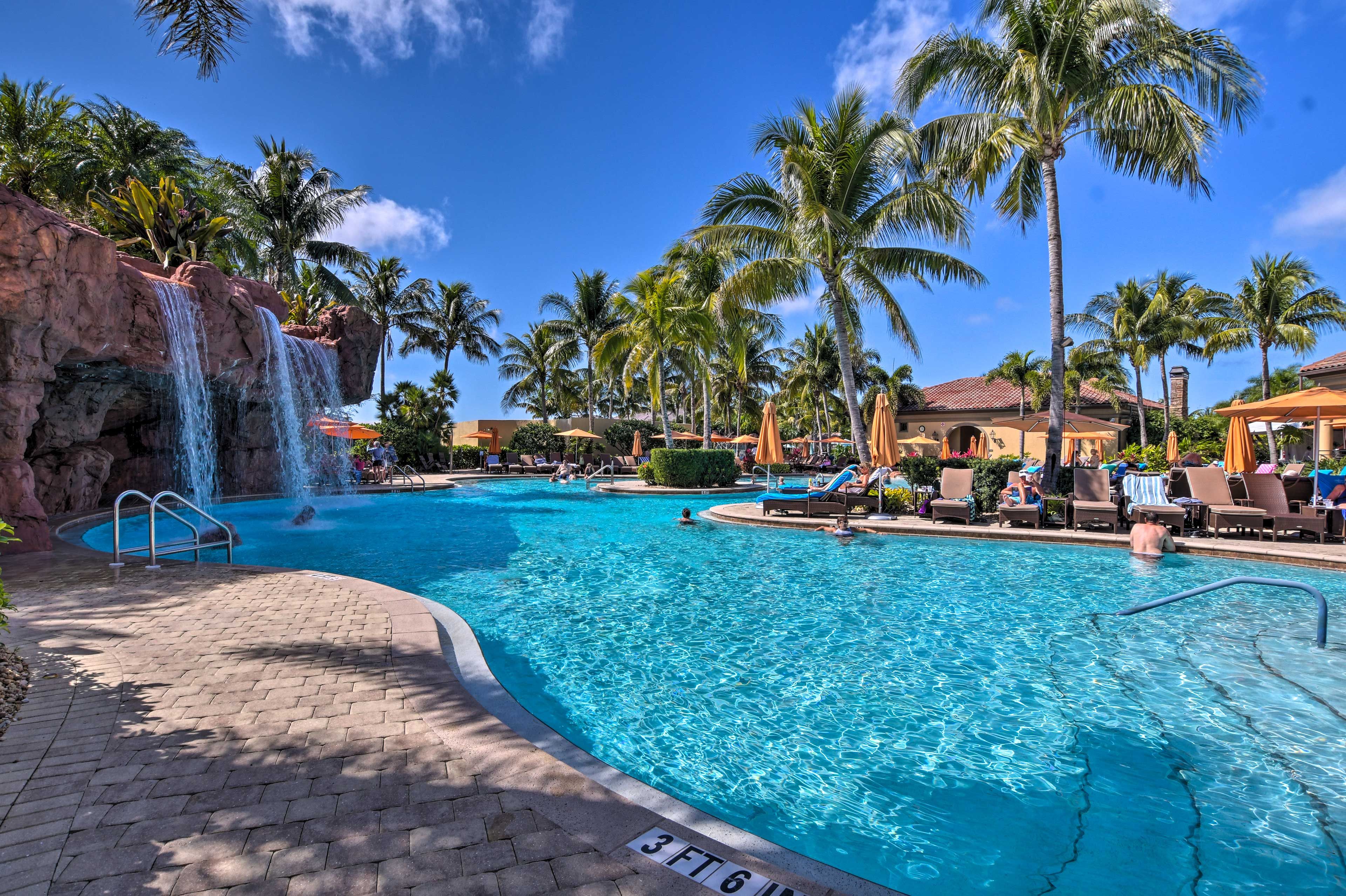 Naples Vacation Rental | 3BR | 2BA | 2,095 Sq Ft | Step-Free Access