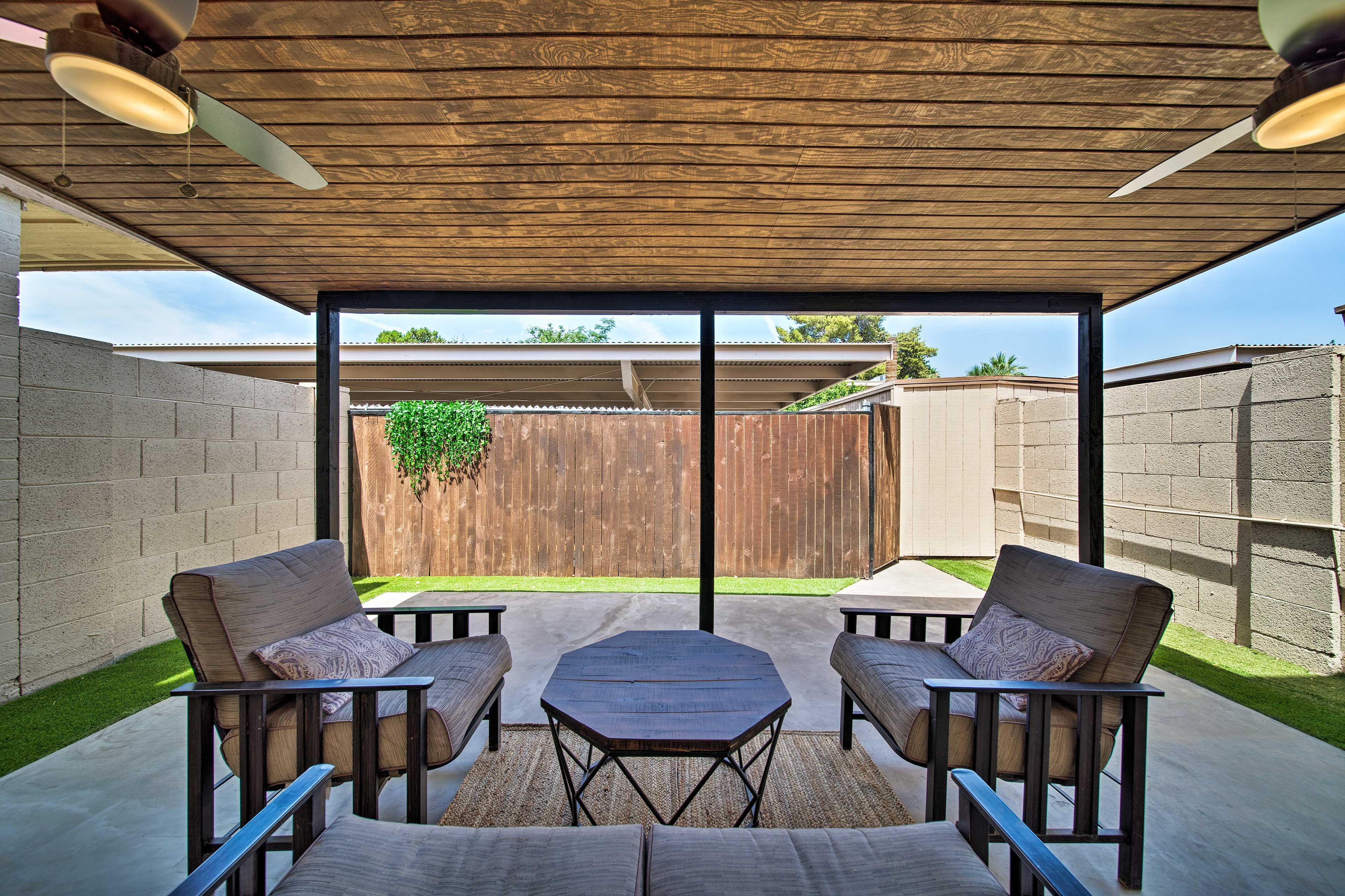 Let the ceiling fans cast a cool breeze on your party!