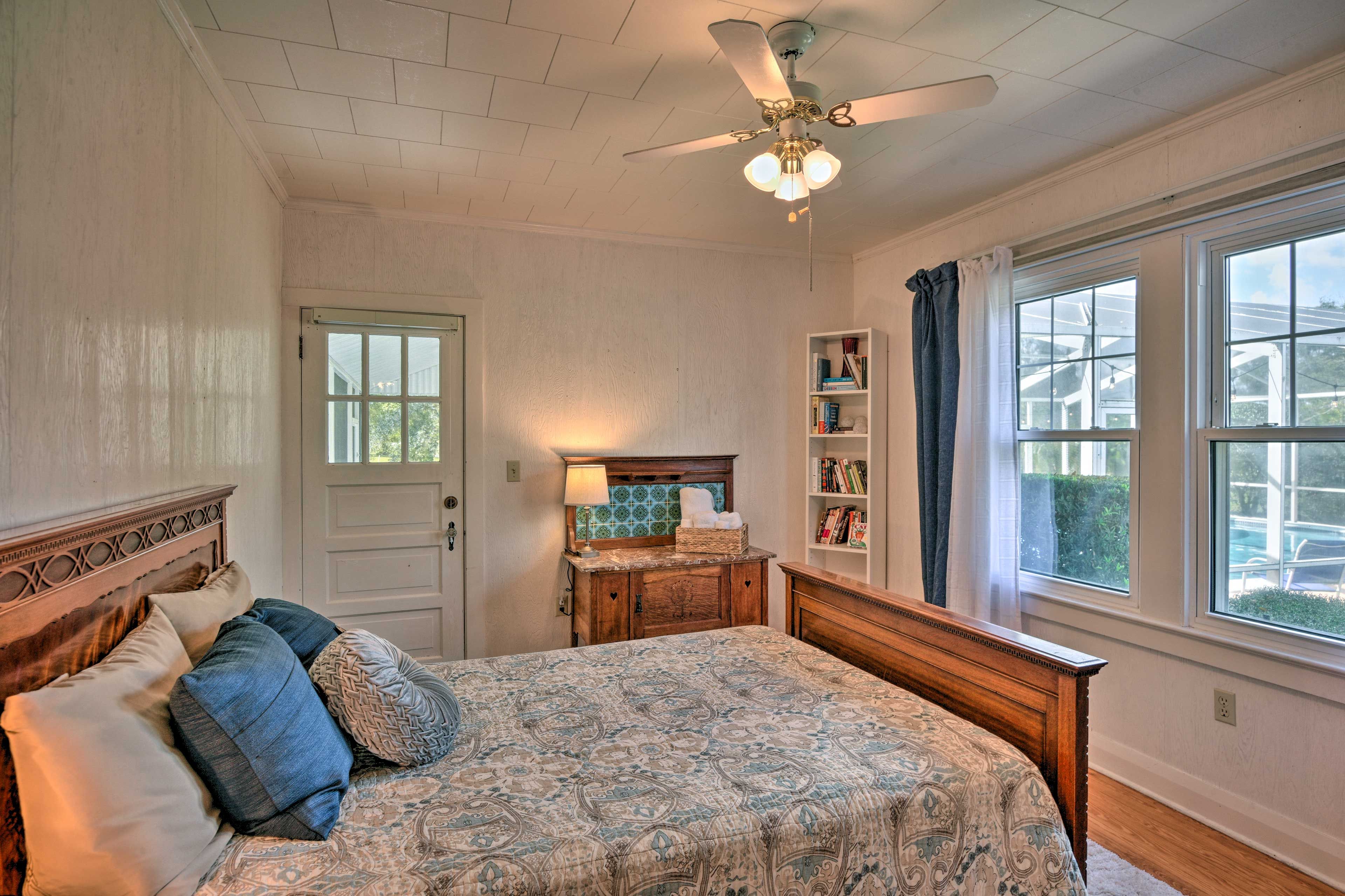 Bedroom 2 | Full Bed