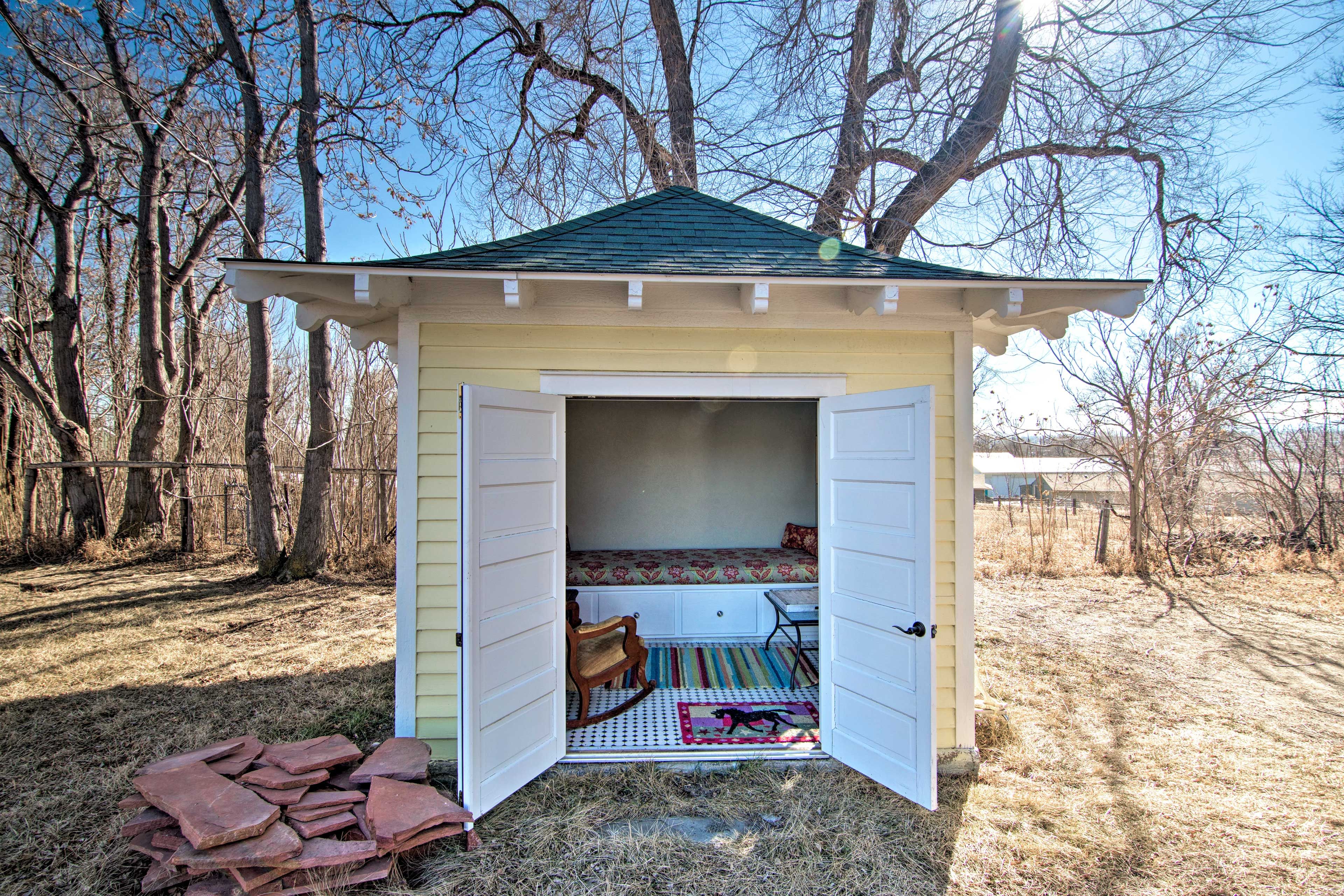This little cottage is perfect for kids or 1 adult.