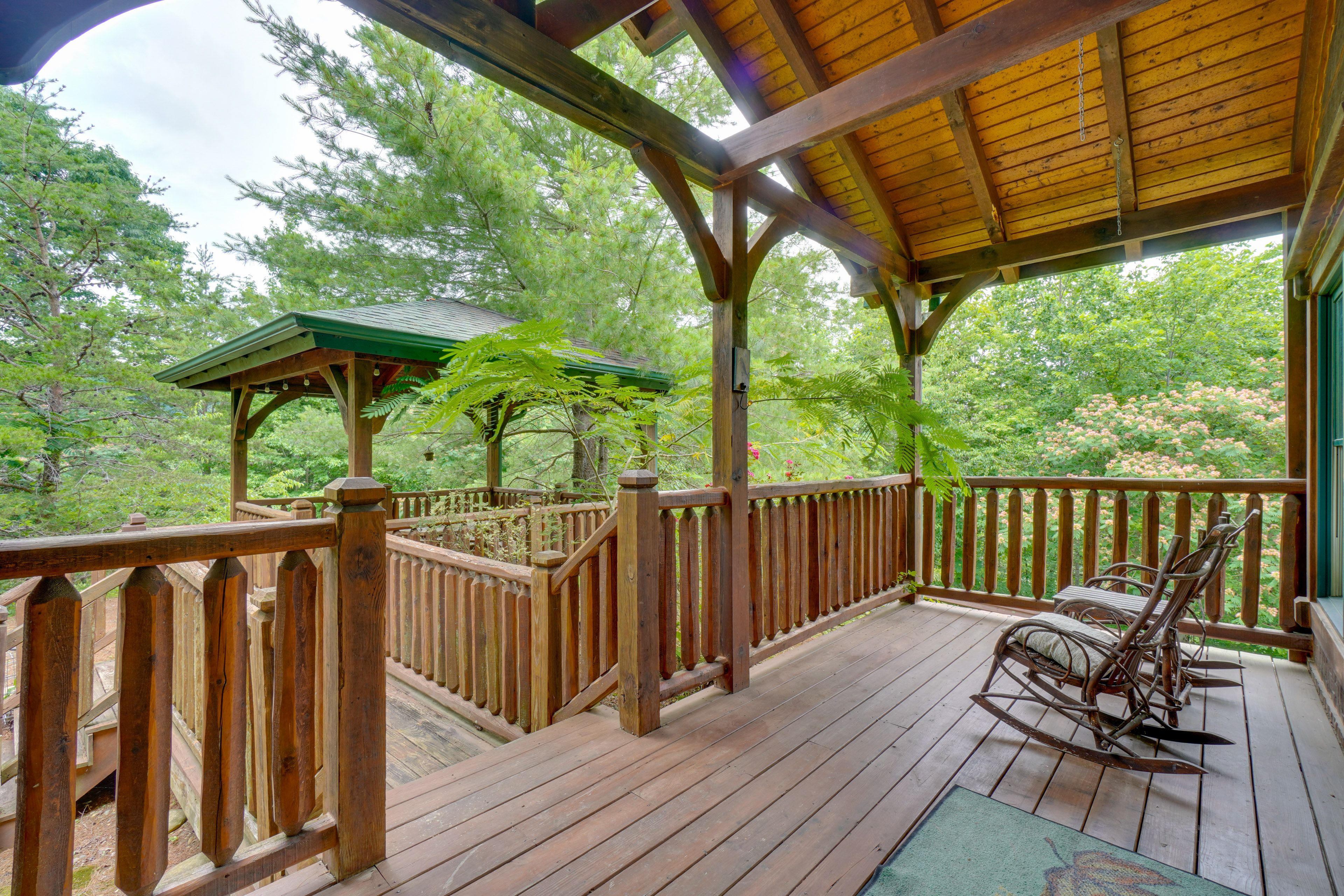 Covered Deck | Hot Tub | Dining Area
