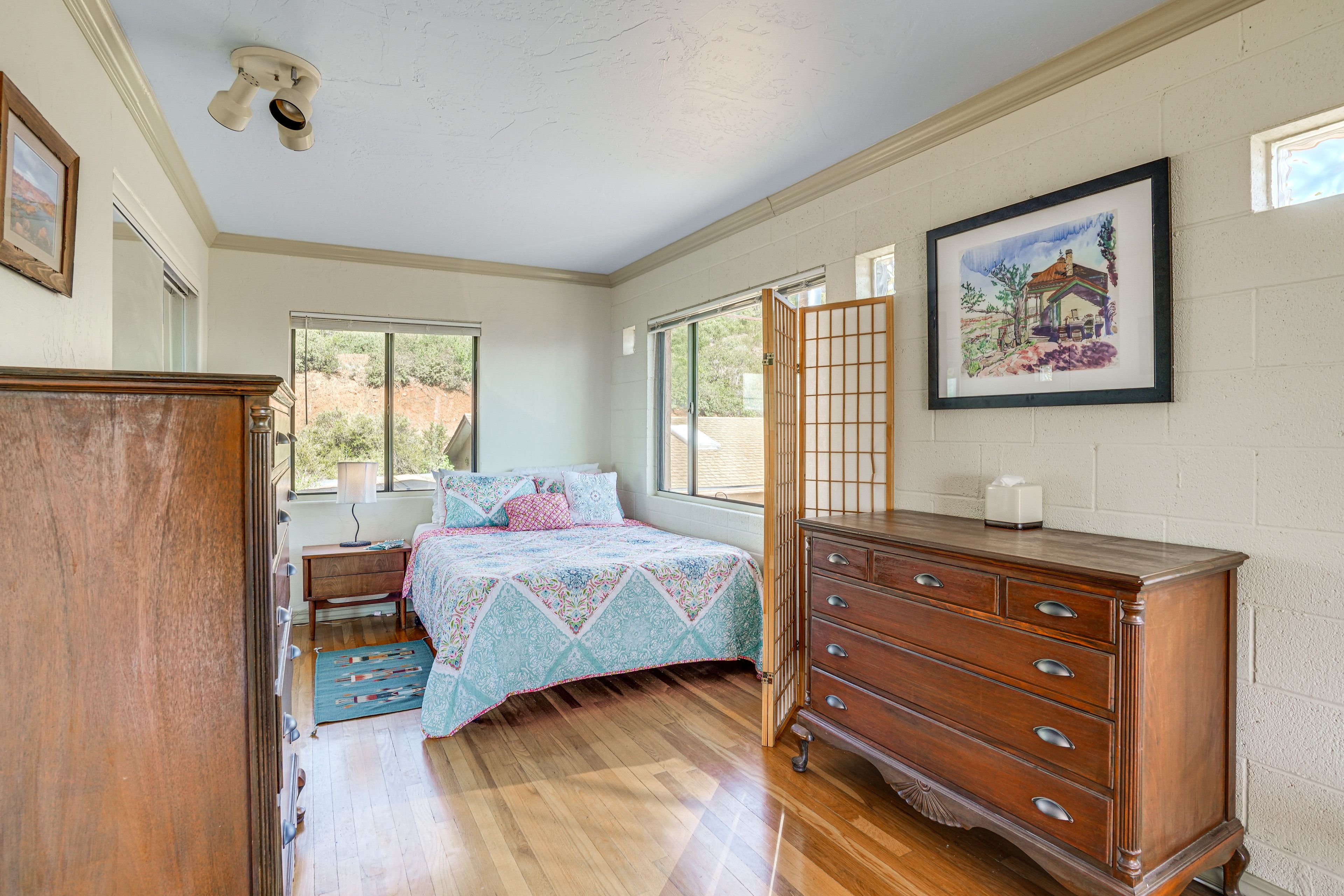 Bedroom 2 | Queen Bed | Privacy Screens