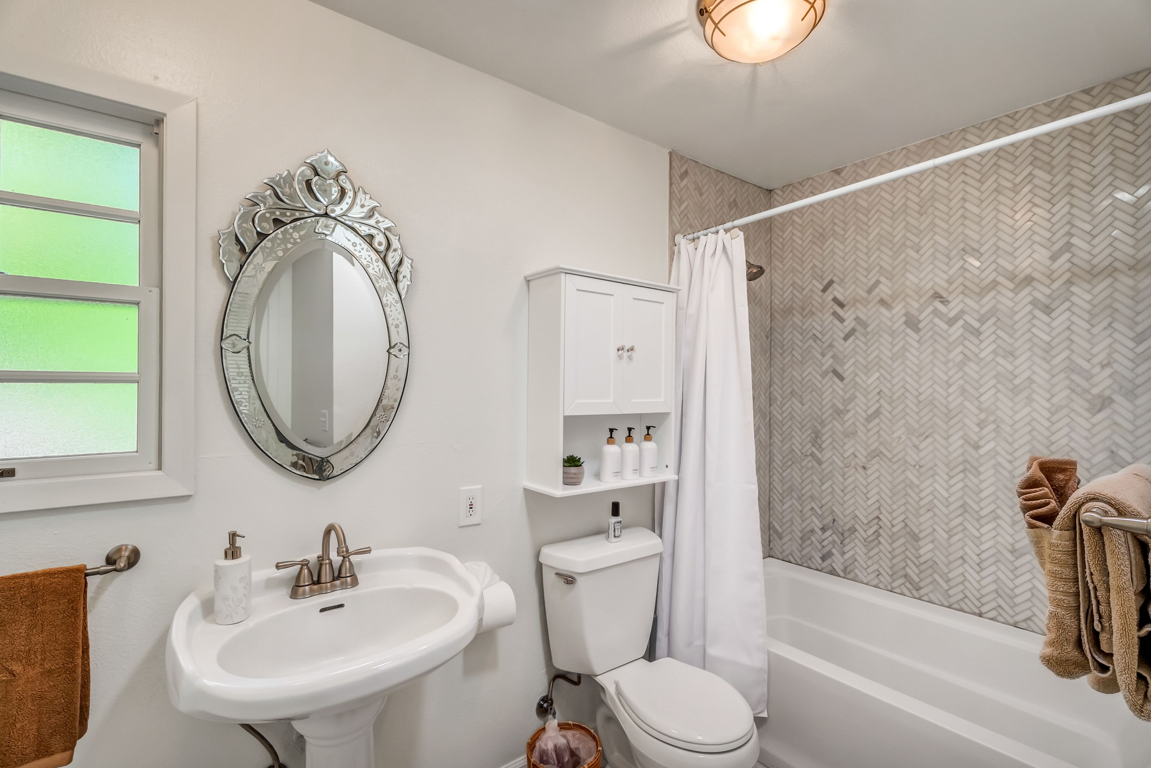 En-Suite Bathroom