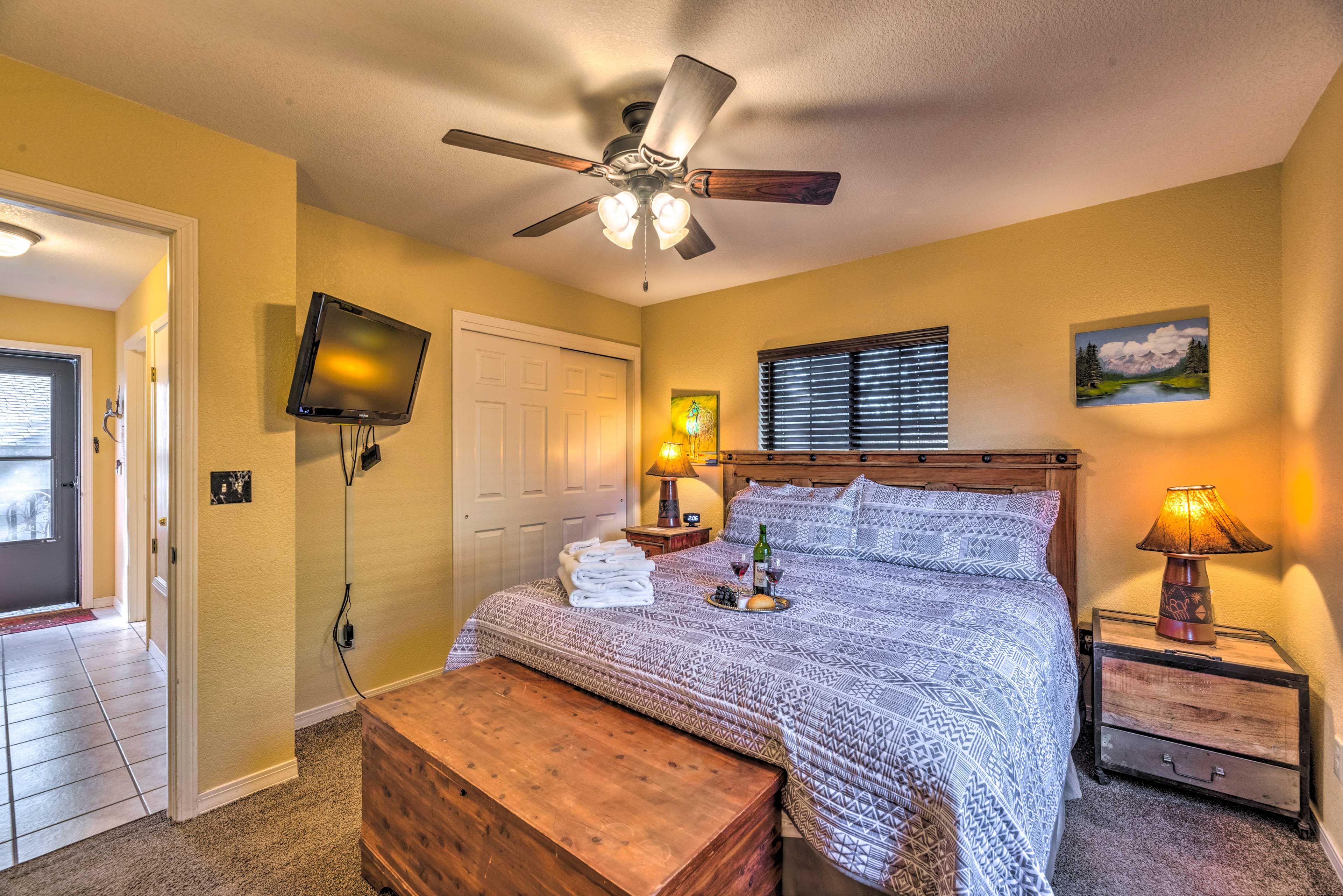 Bedroom | ROKU TV