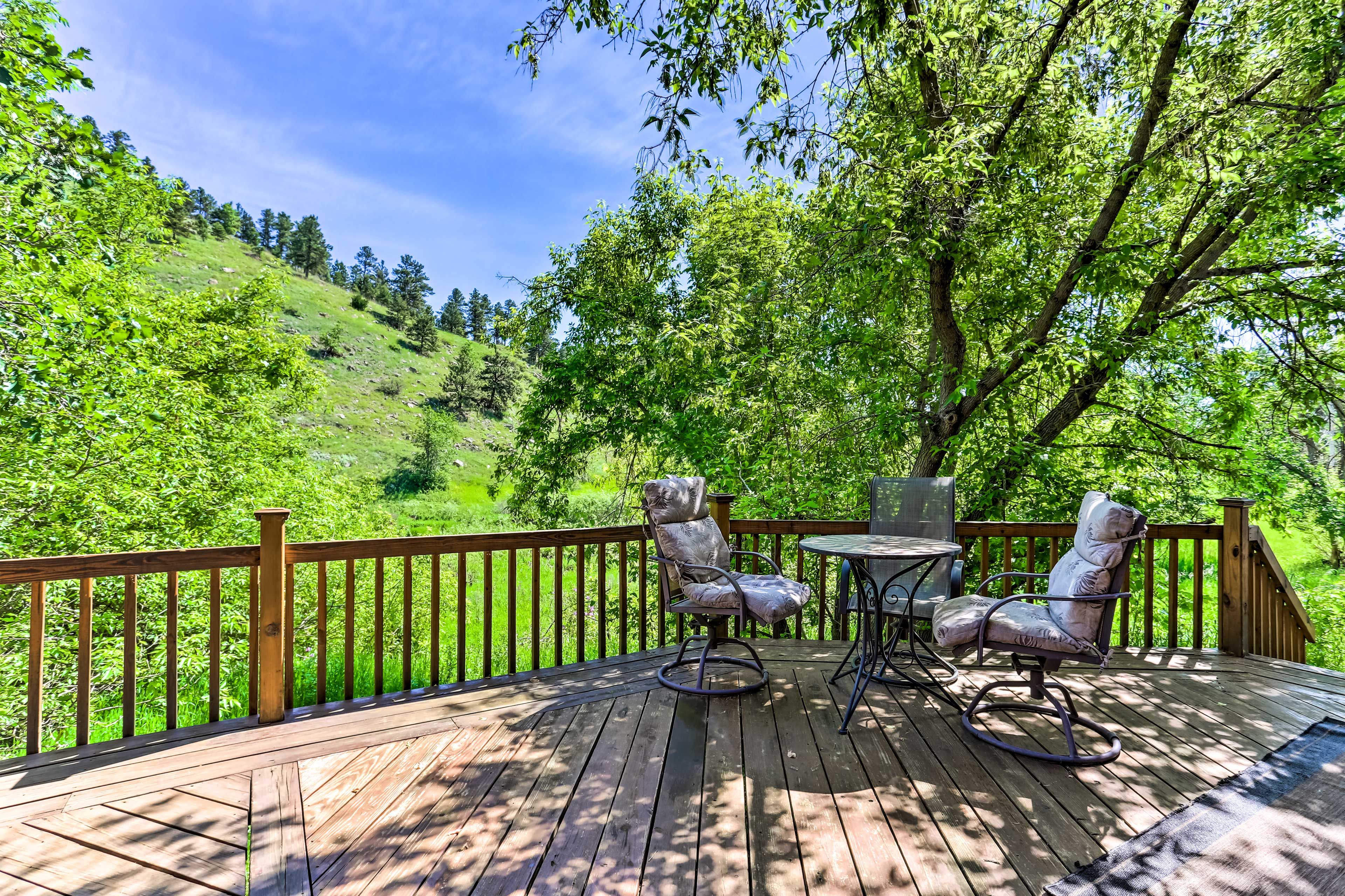 Private Deck