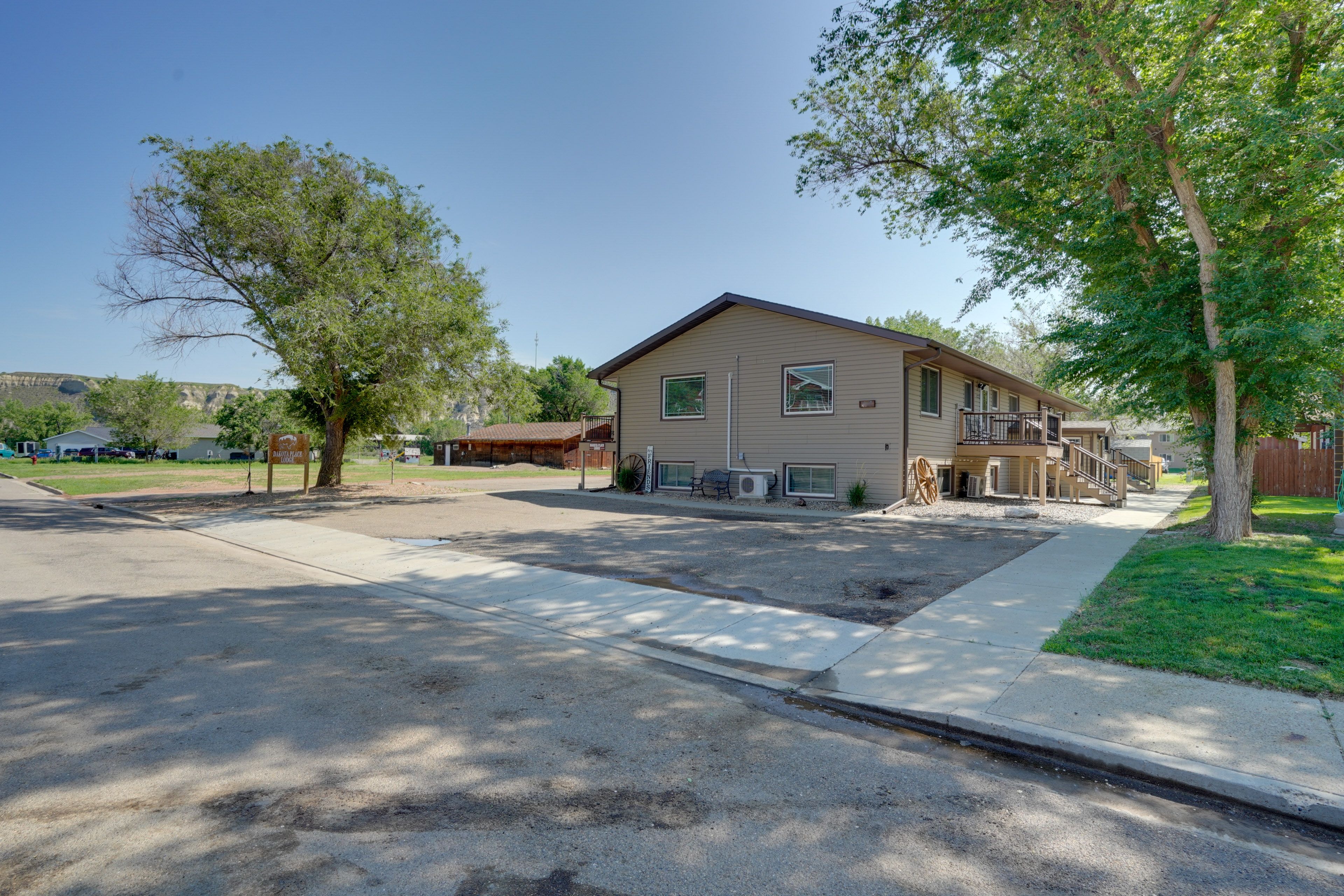Parking | 2 Shared Lots (First-Come, First-Served)