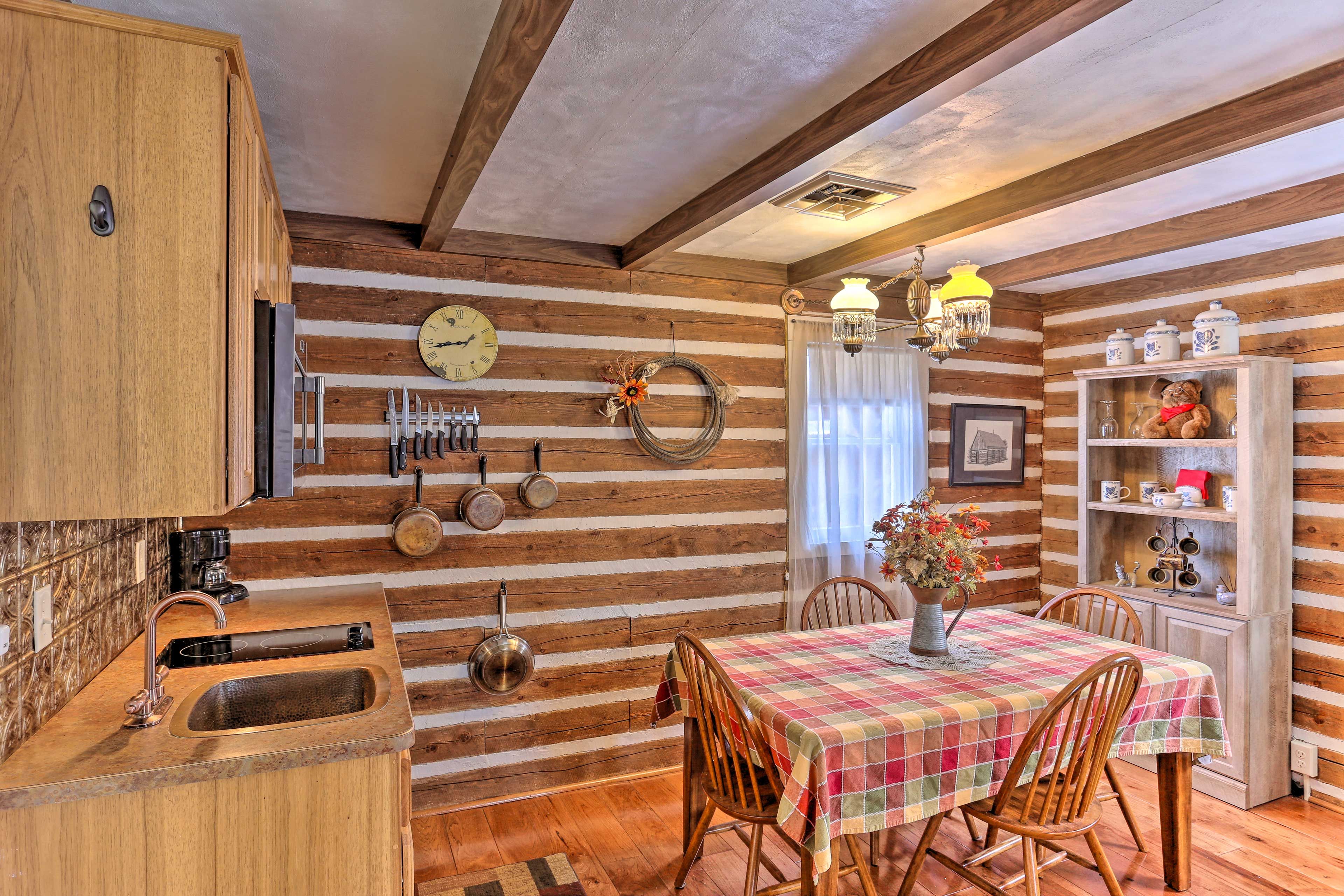 Kitchenette | Cooking Basics | Main Level