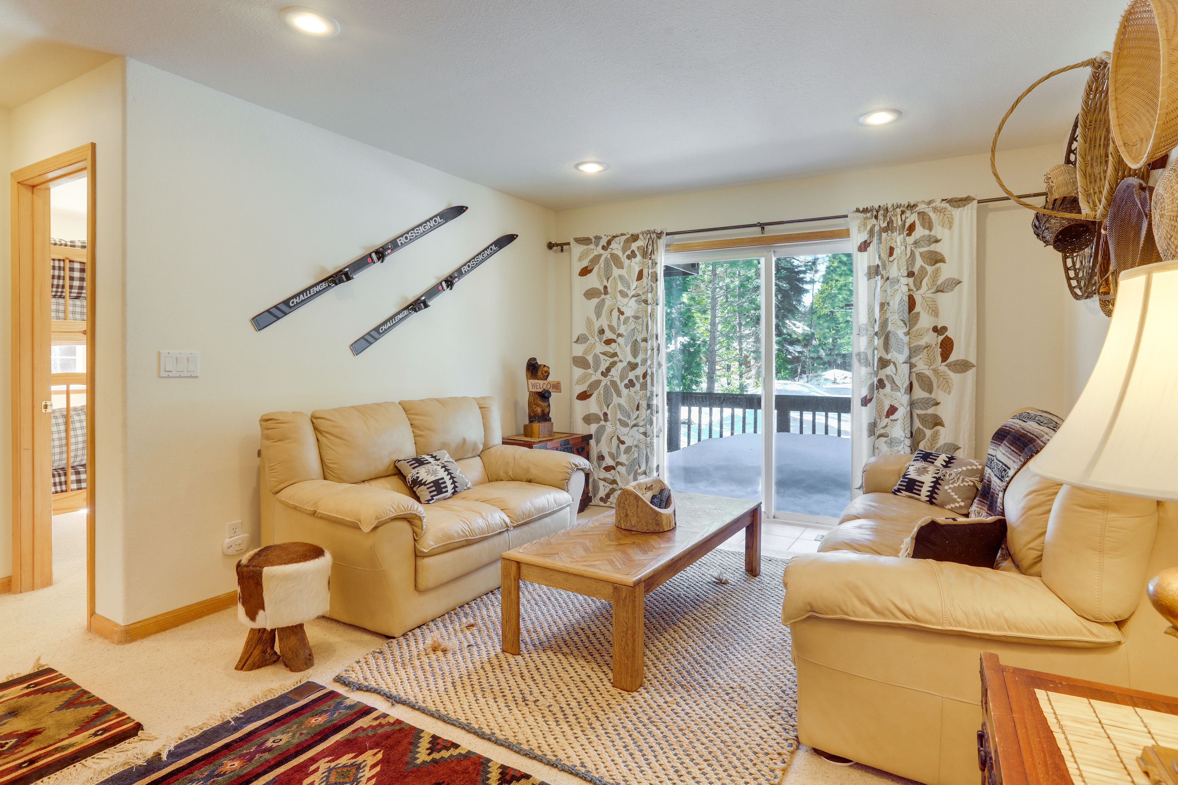 2nd Living Area | Smart TV | Lower Level