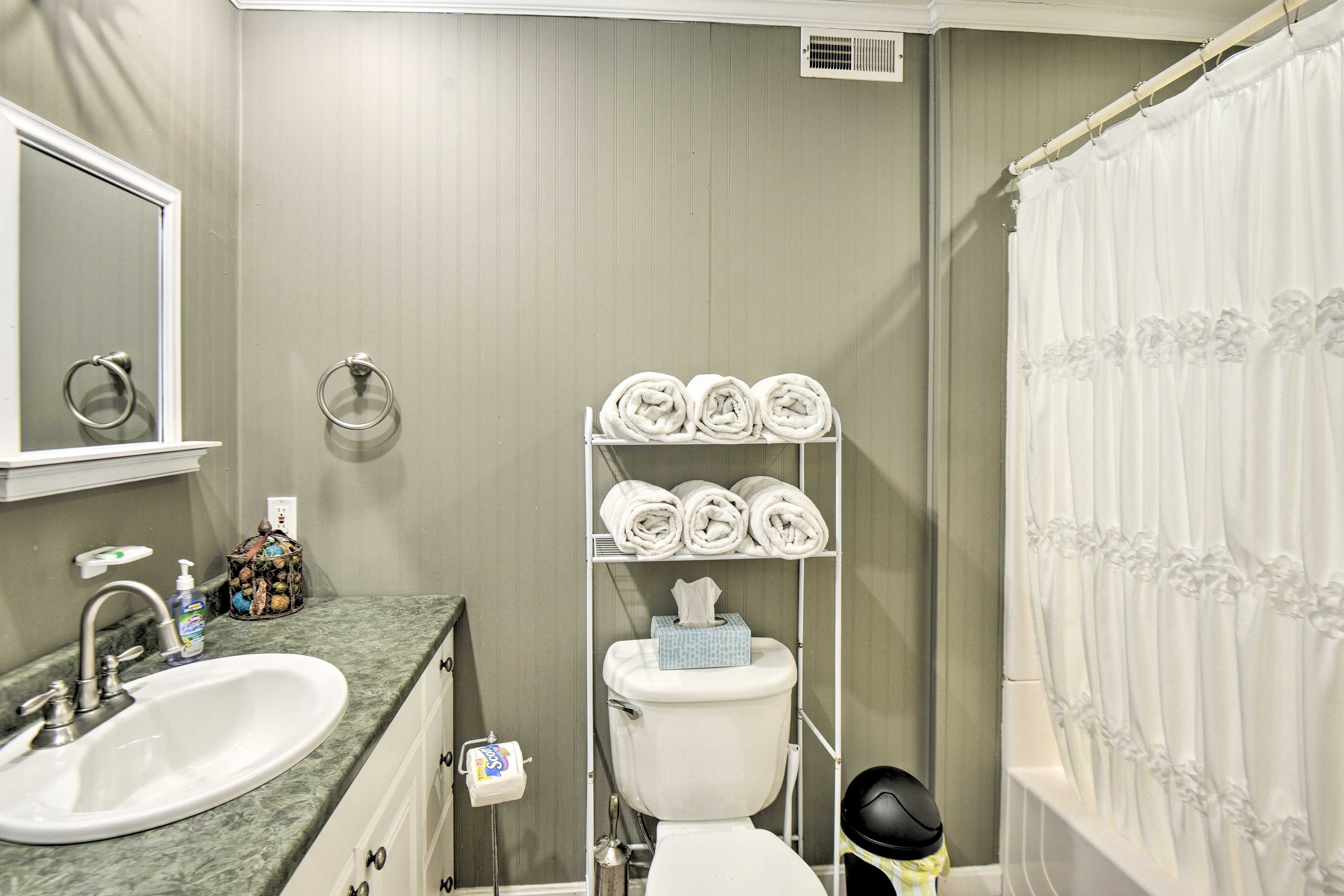 Full Bathroom