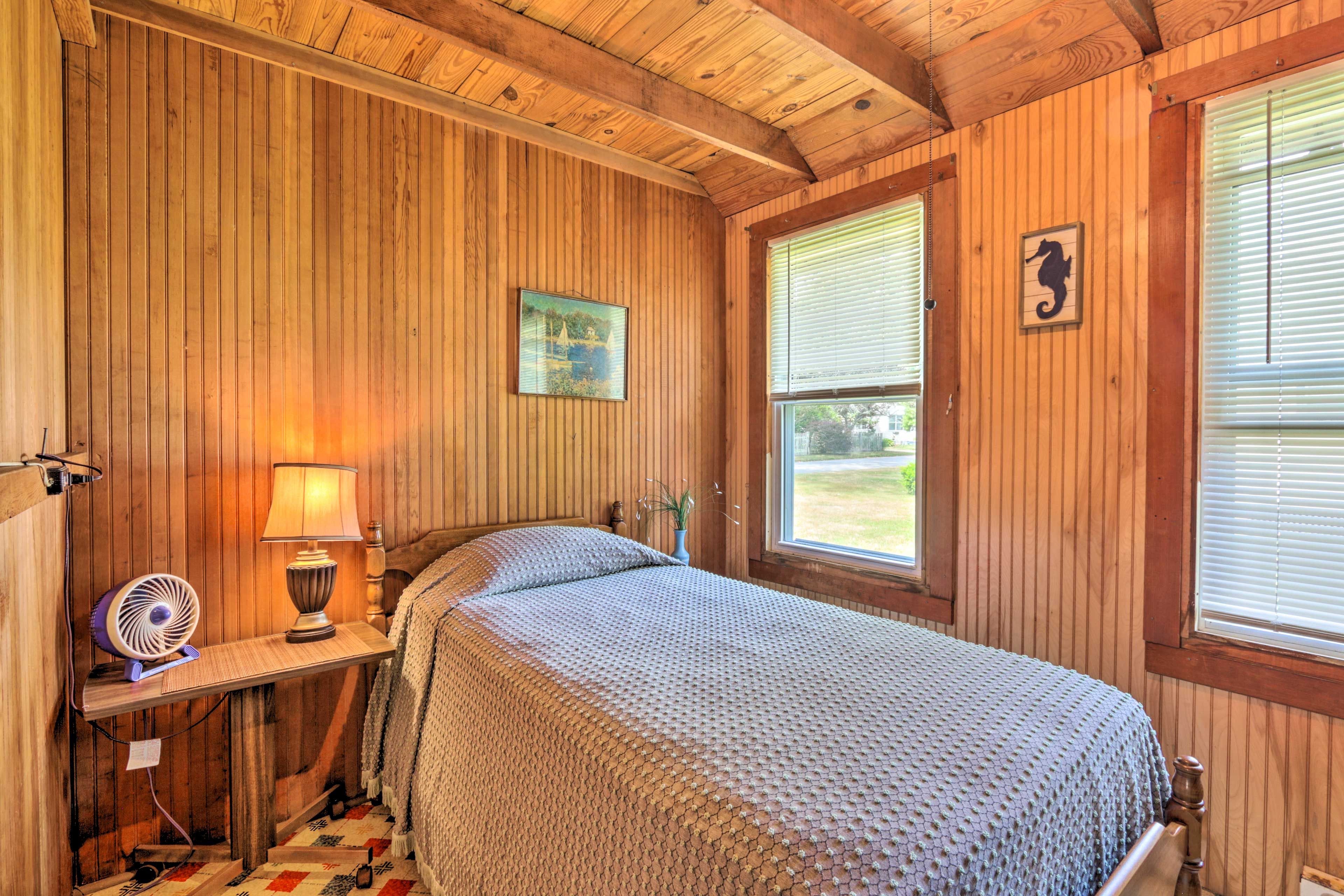 Bedroom 2 | Twin Bed