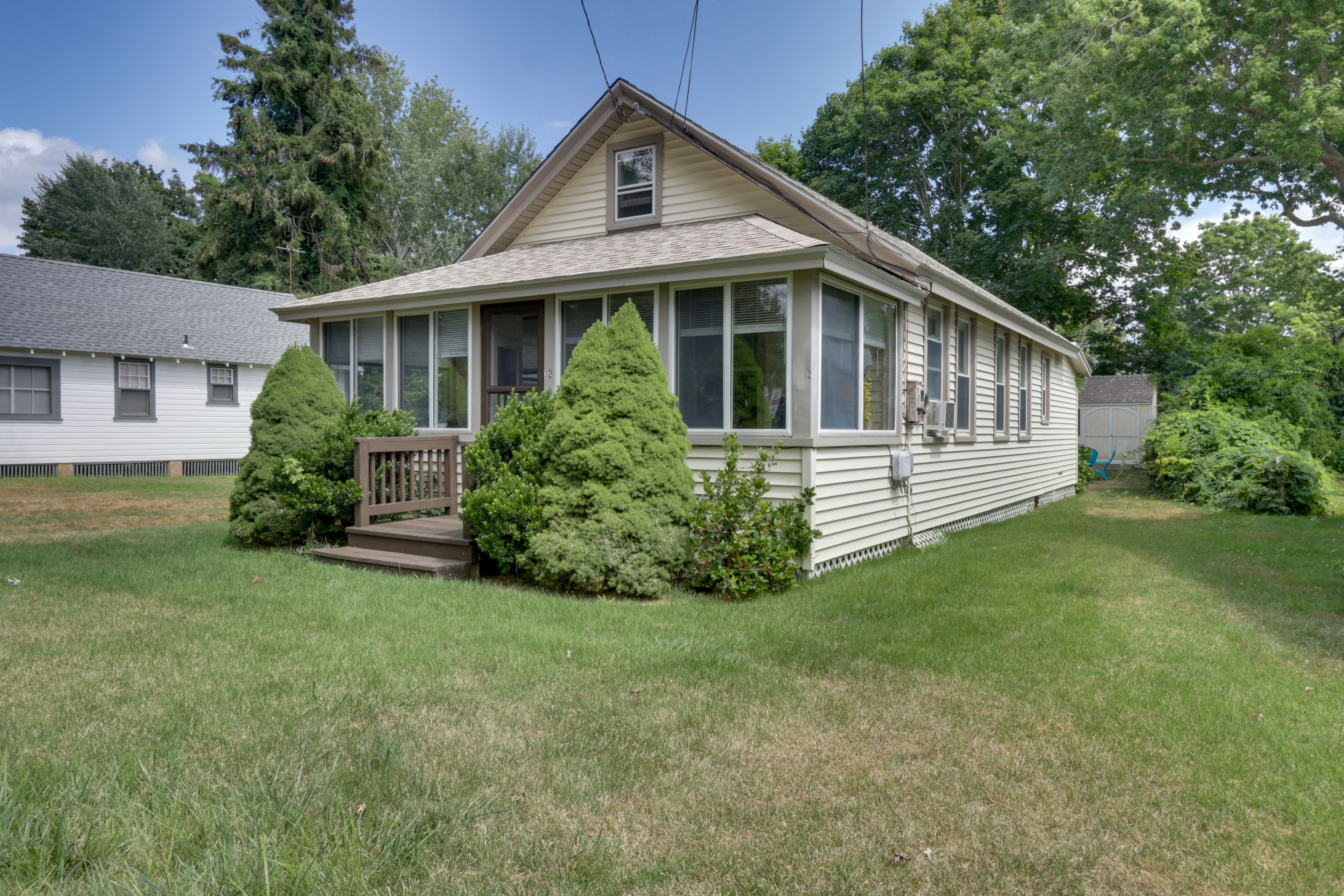 Home Exterior | Parking | Grass Parking Area (3 Vehicles)