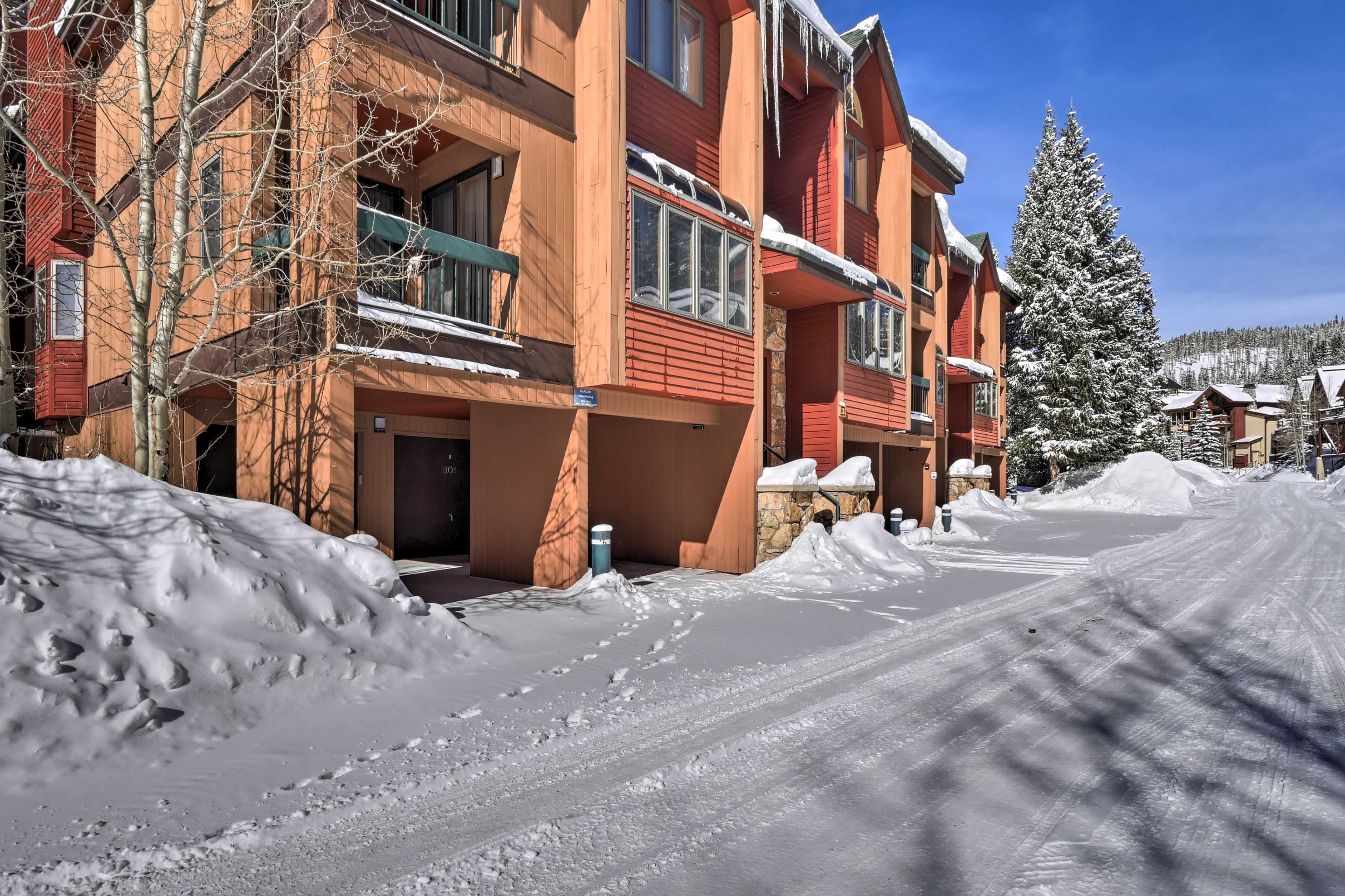 Get away to Winter Park for a relaxing retreat at this quiet & exclusive condo!