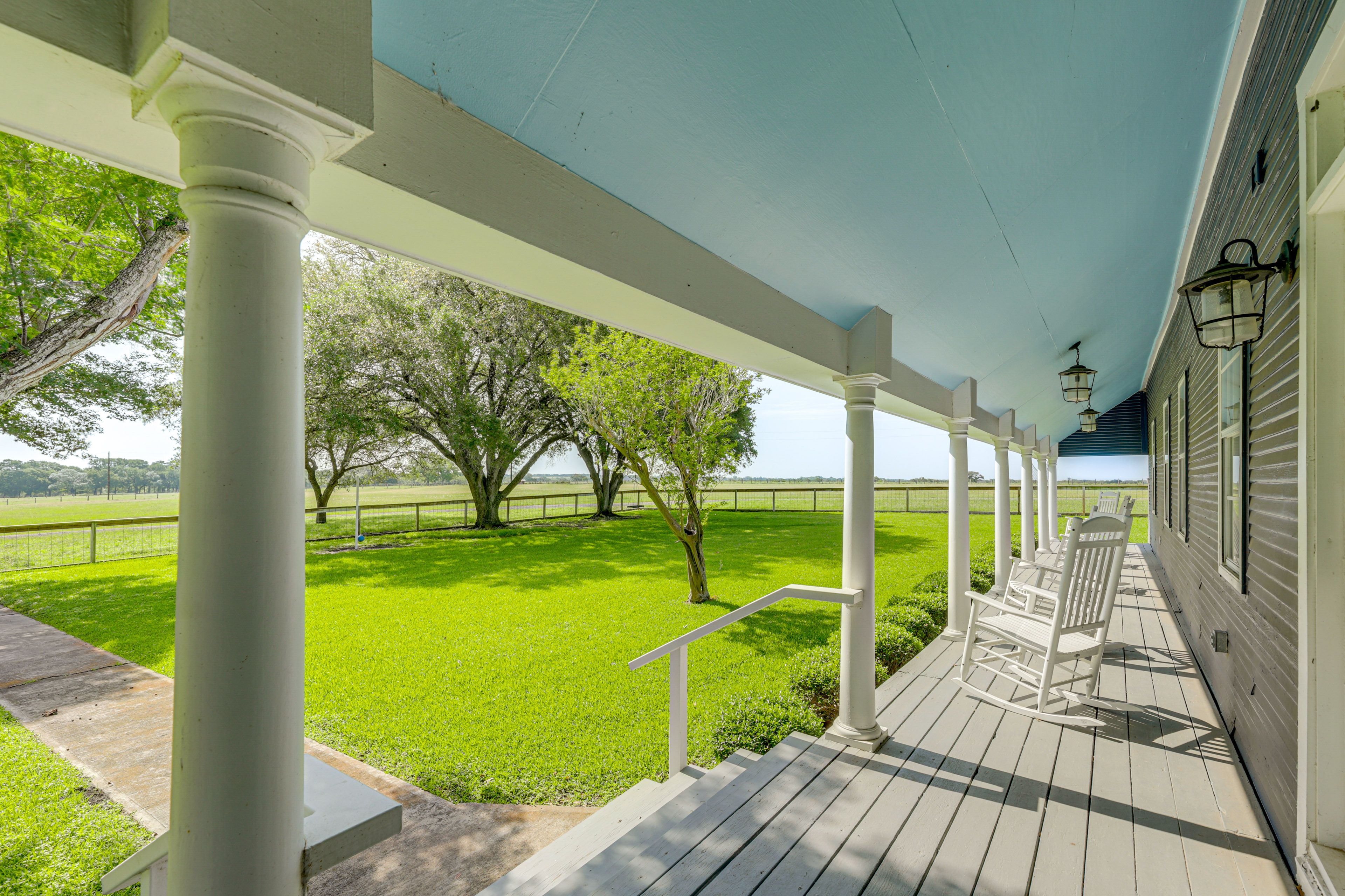 Covered Front Porch