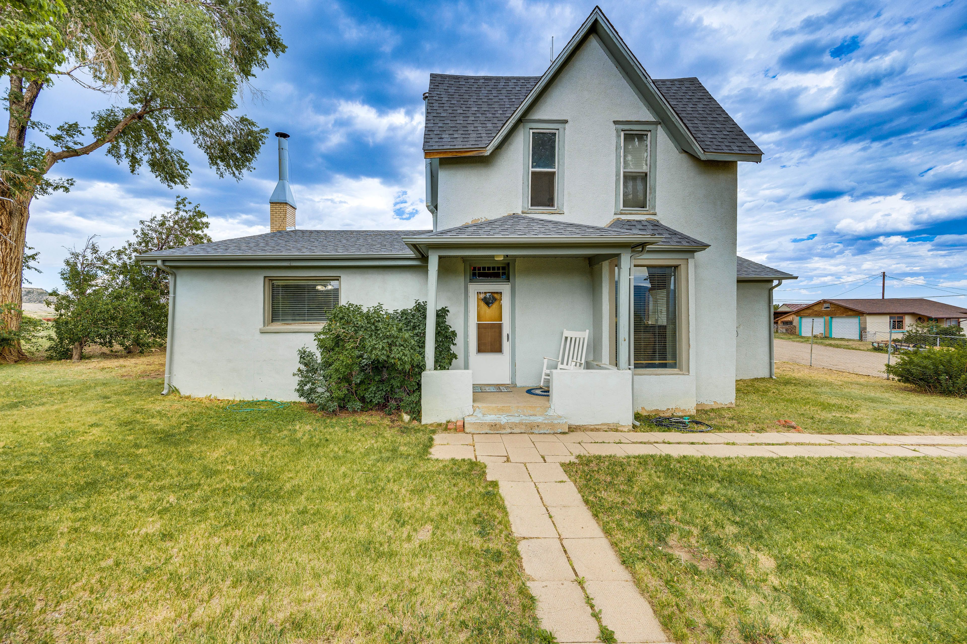 Exterior | Mountain Views