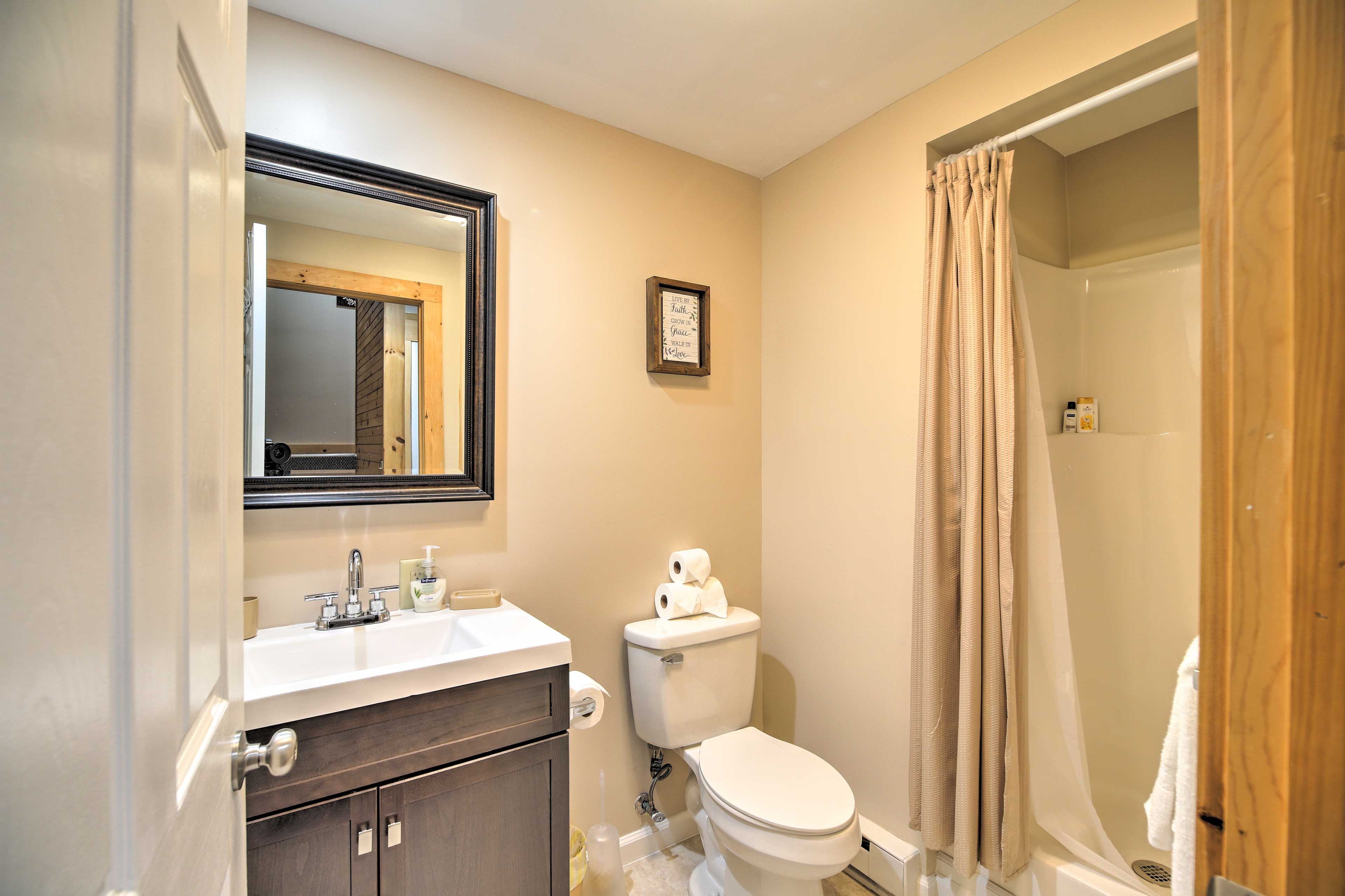 Full Bathroom