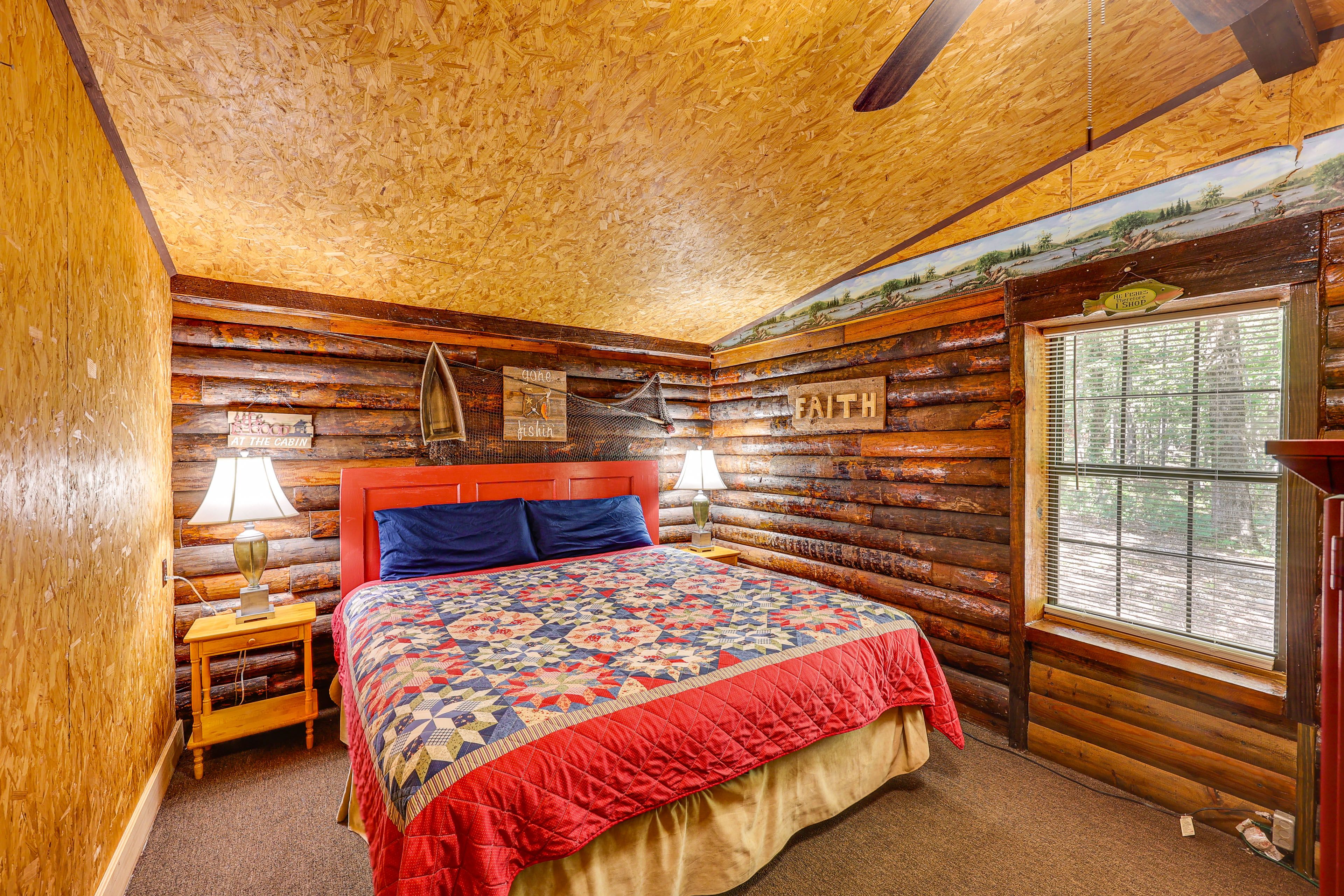 Bedroom 1 | King Bed | Linens Provided