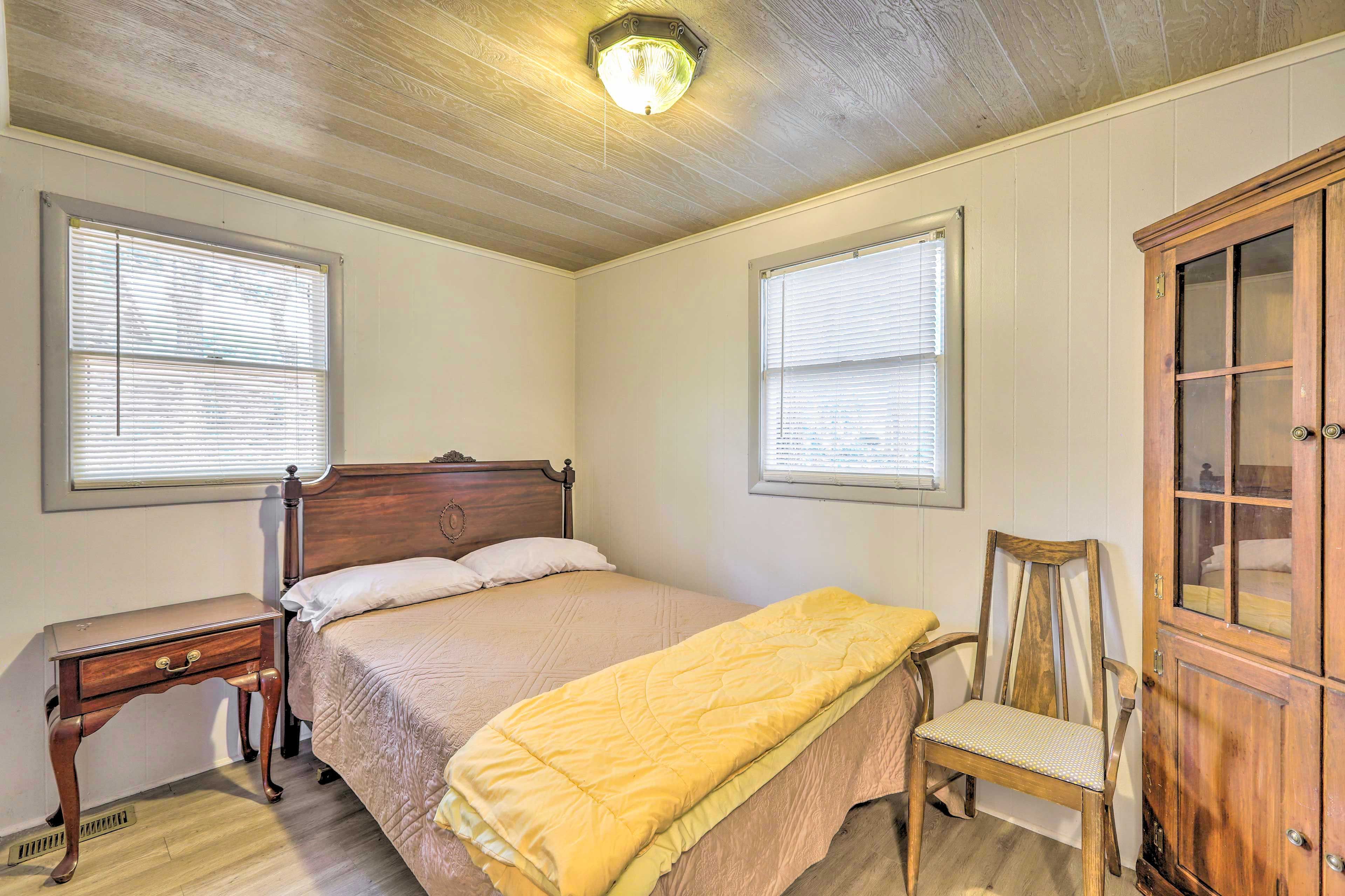 Bedroom 2 | Full Bed