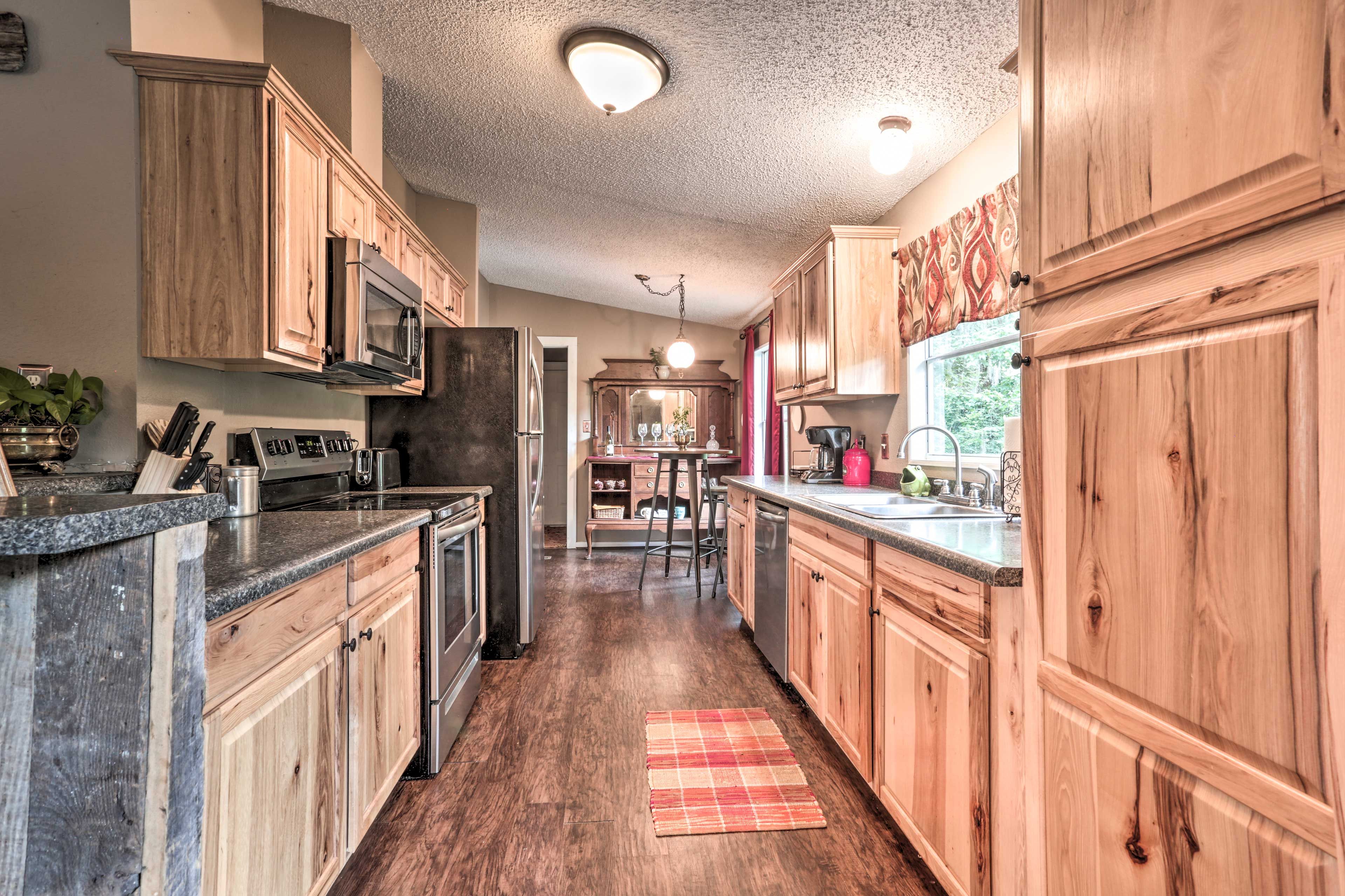 Kitchen | Fully Equipped