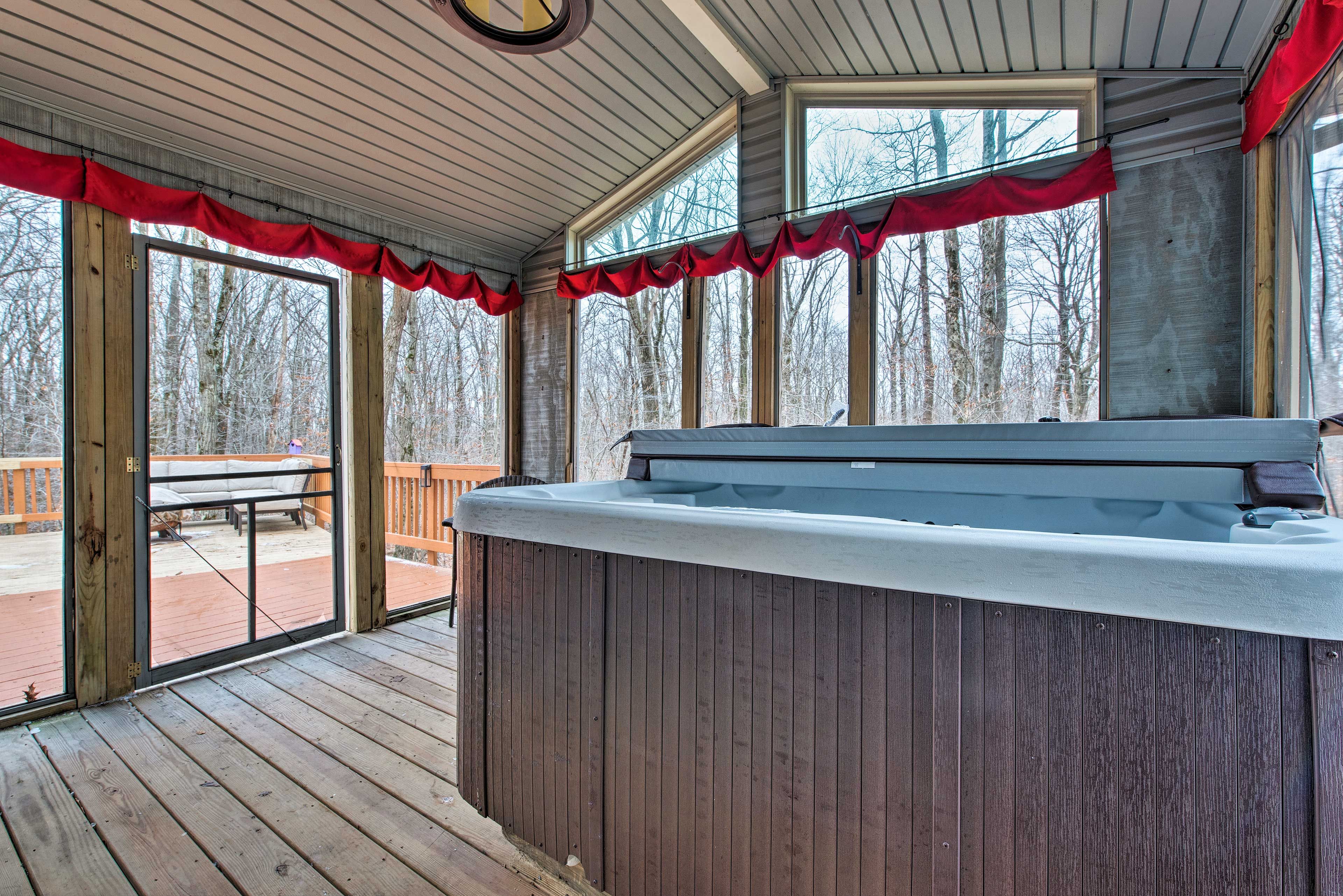 Enjoy 360-degree views from the screened-in porch.