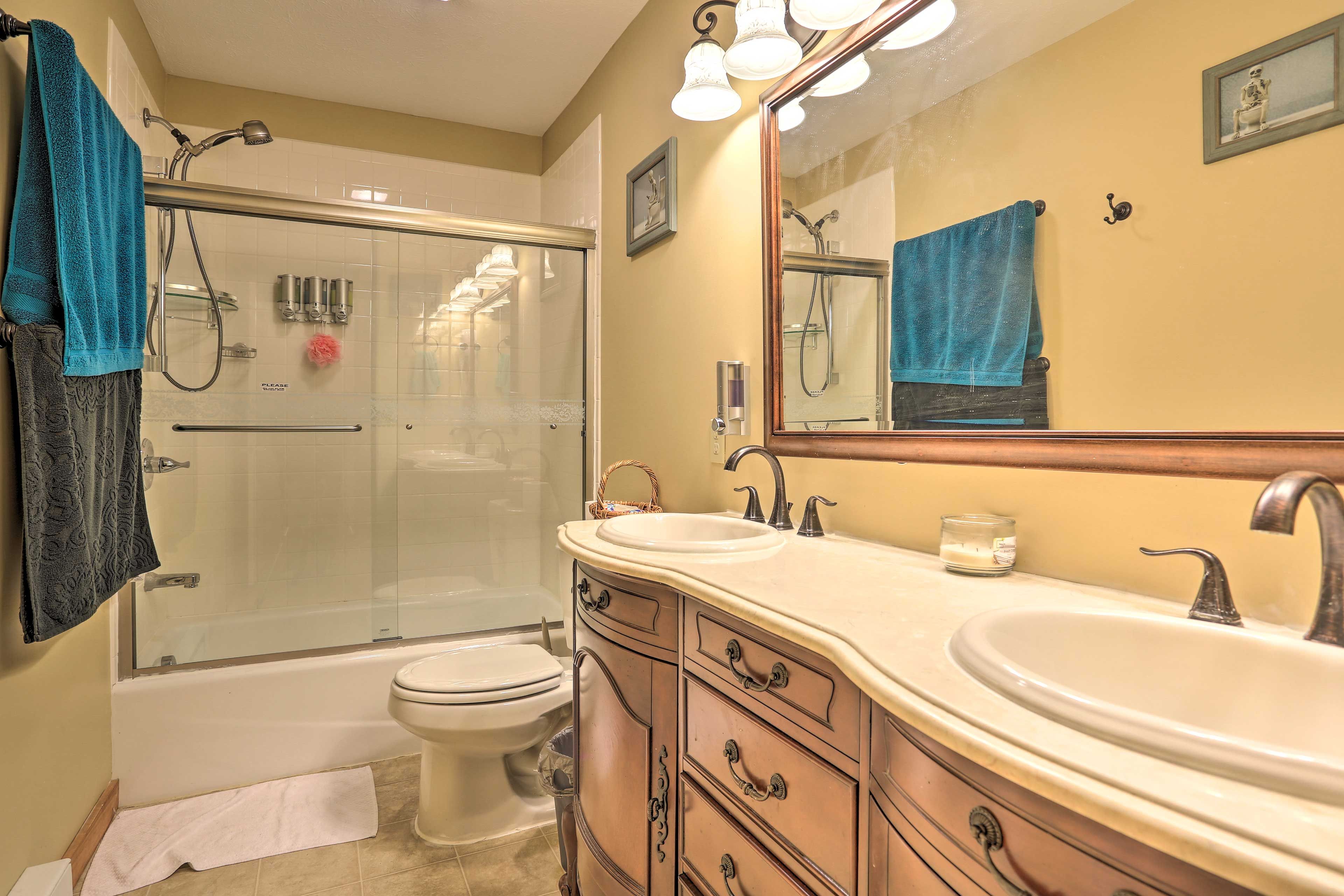 Freshen up in the shower/tub combo.
