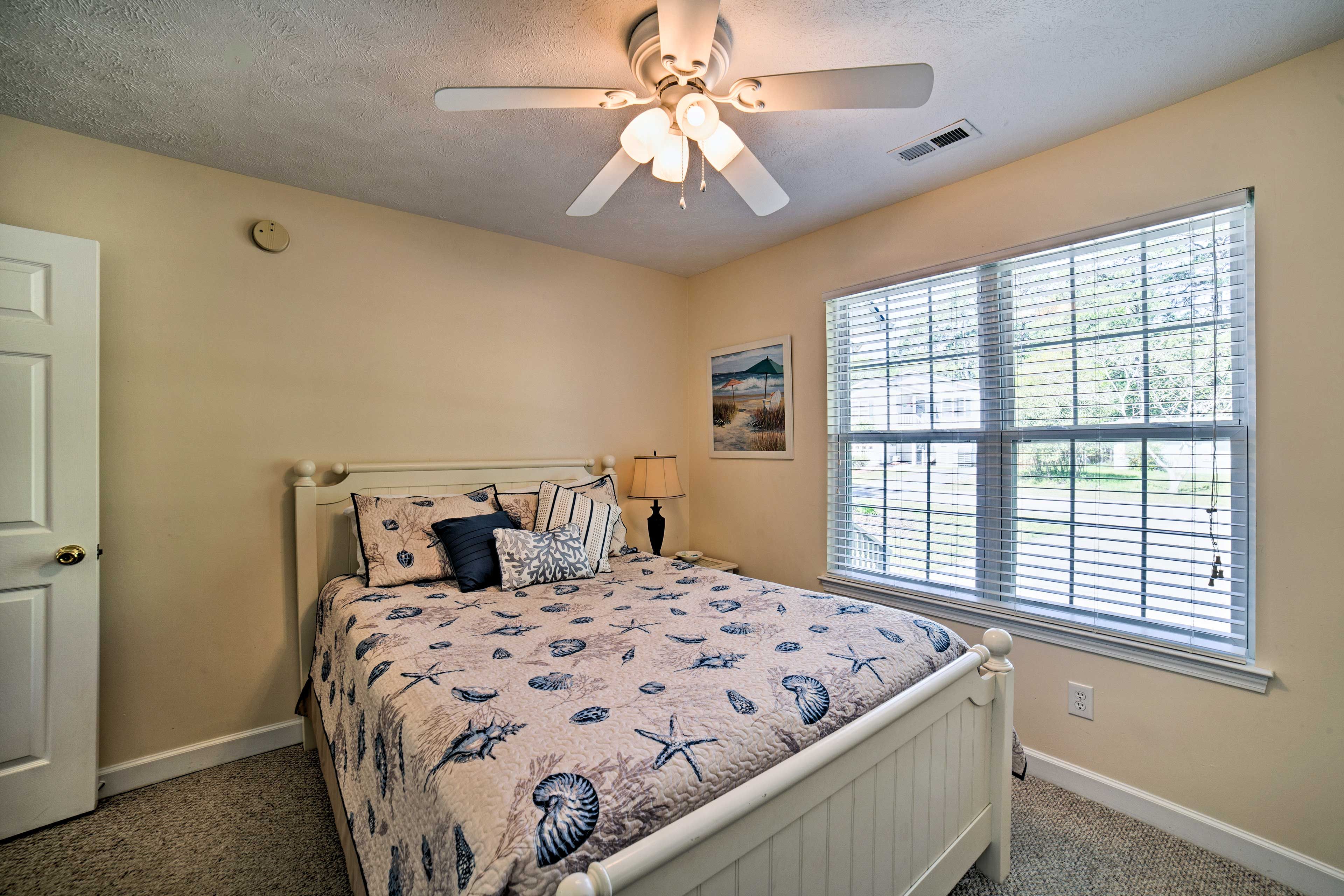 Bedroom 2 | Queen Bed | Linens Provided