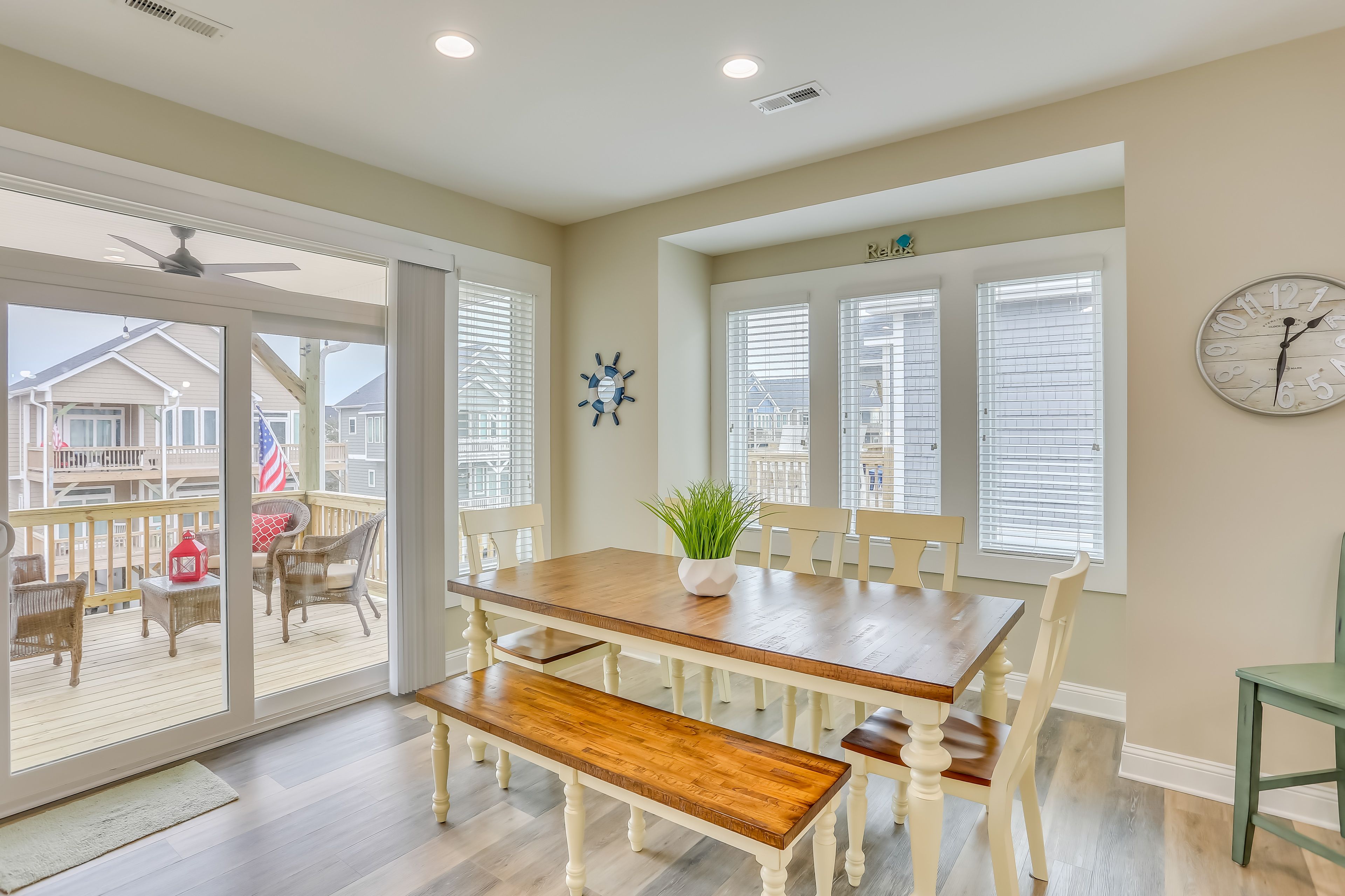 Dining Space | Dishware/Flatware | 2nd Floor