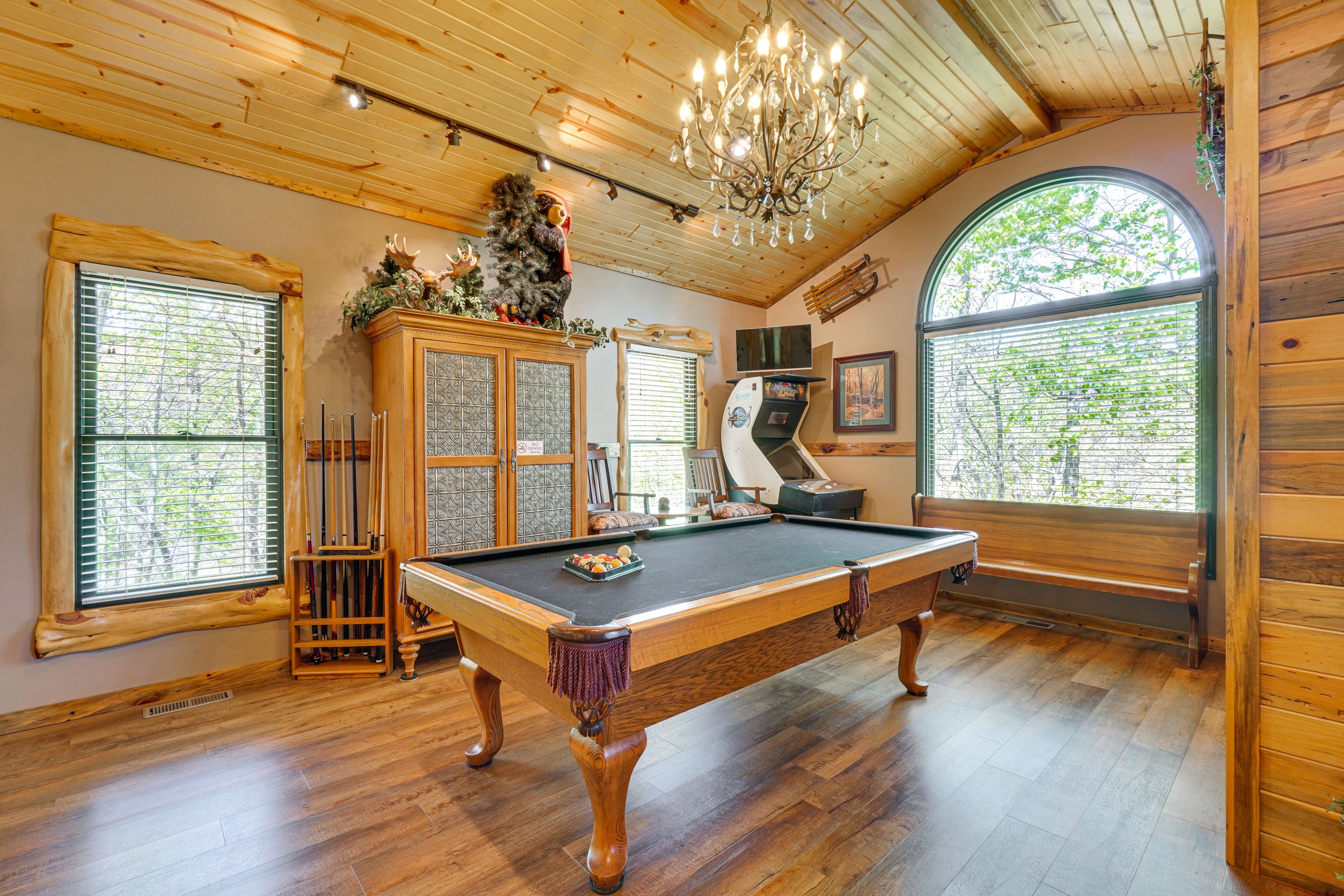 Gatlinburg Vacation Rental | 2BR | 3BA | 1,807 Sq Ft | Stairs to Access