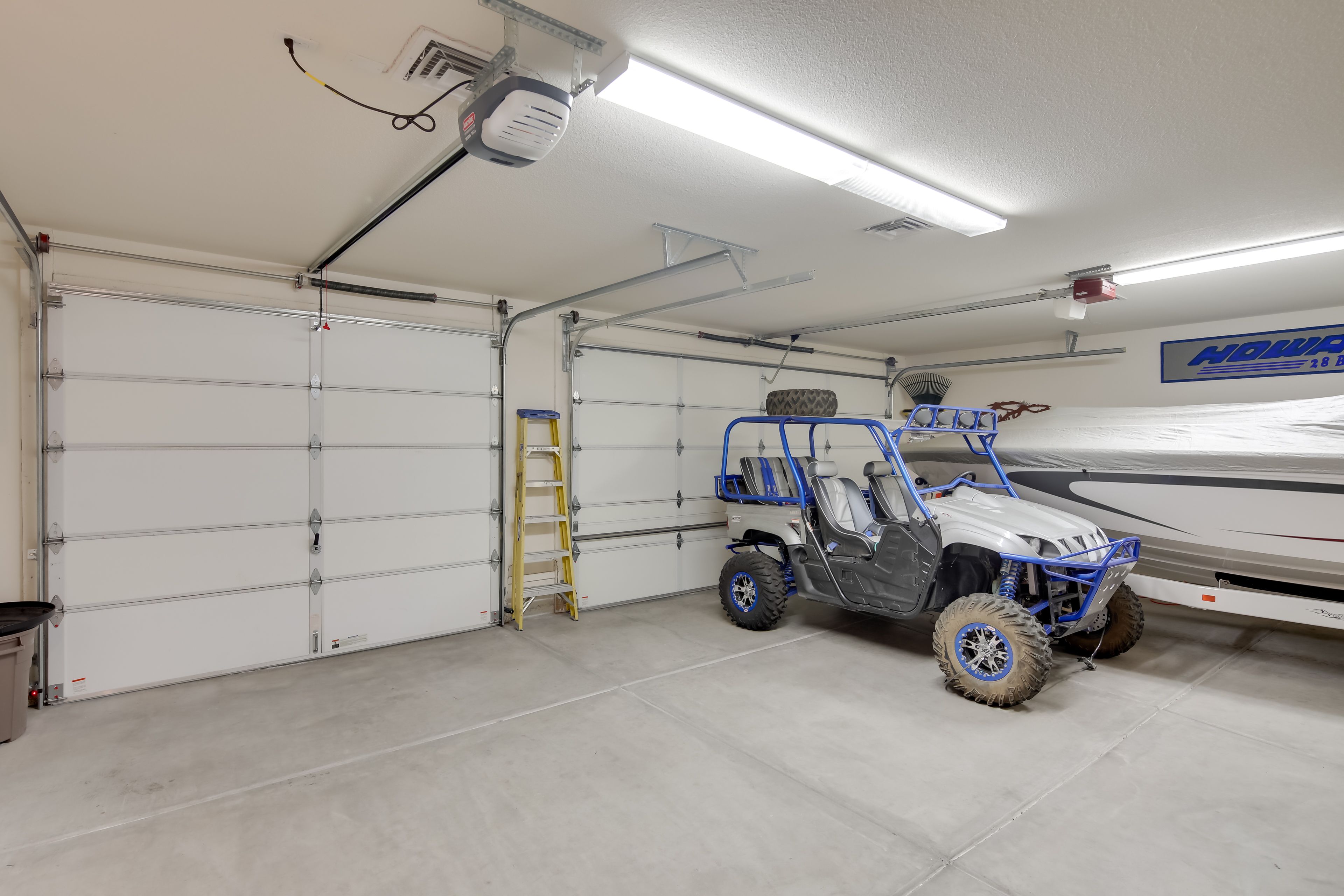 Parking | Driveway (6 Vehicles) | RV/Trailer Parking | No Garage Access