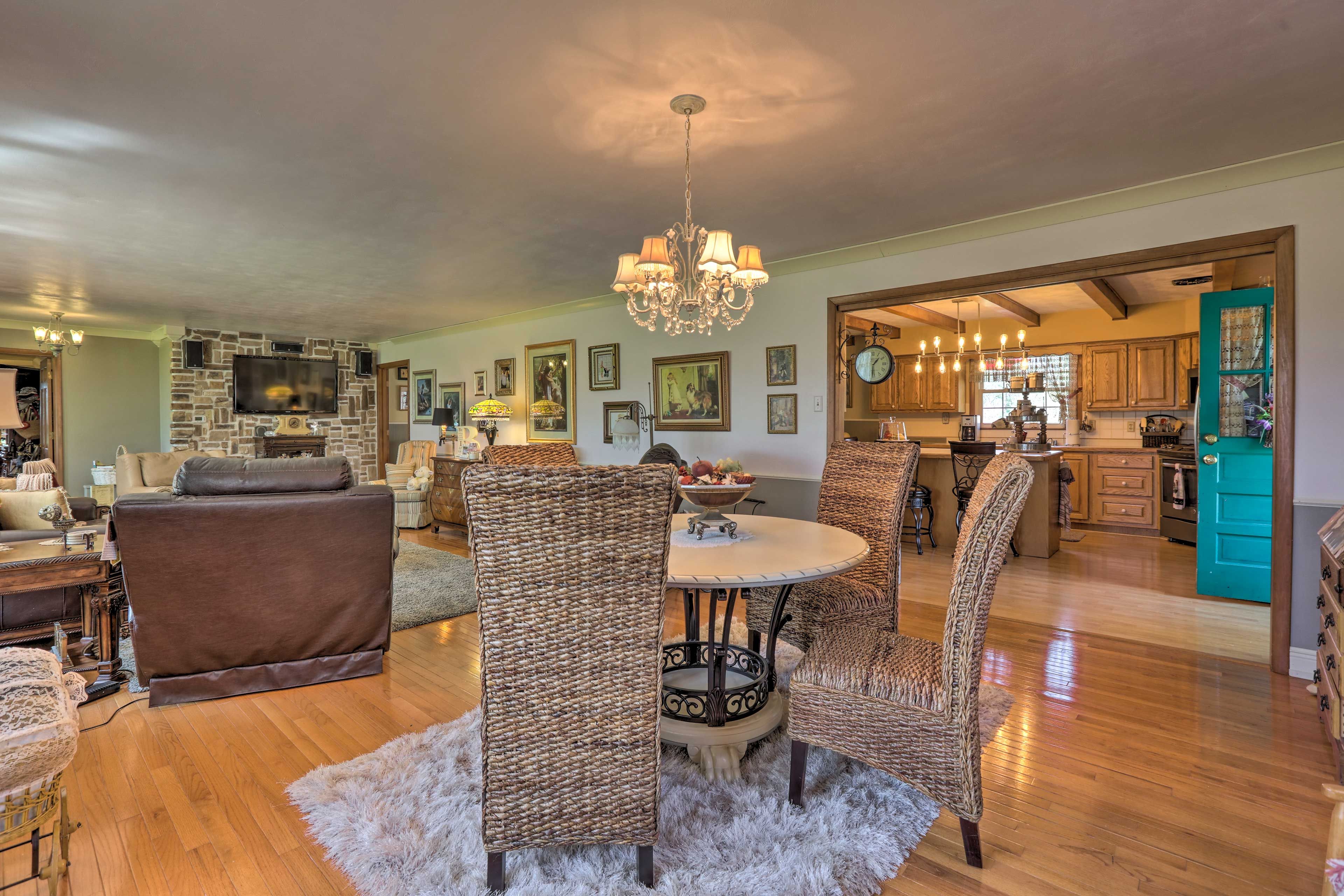 Make this Stanford house your home-away-from-home in Kentucky!
