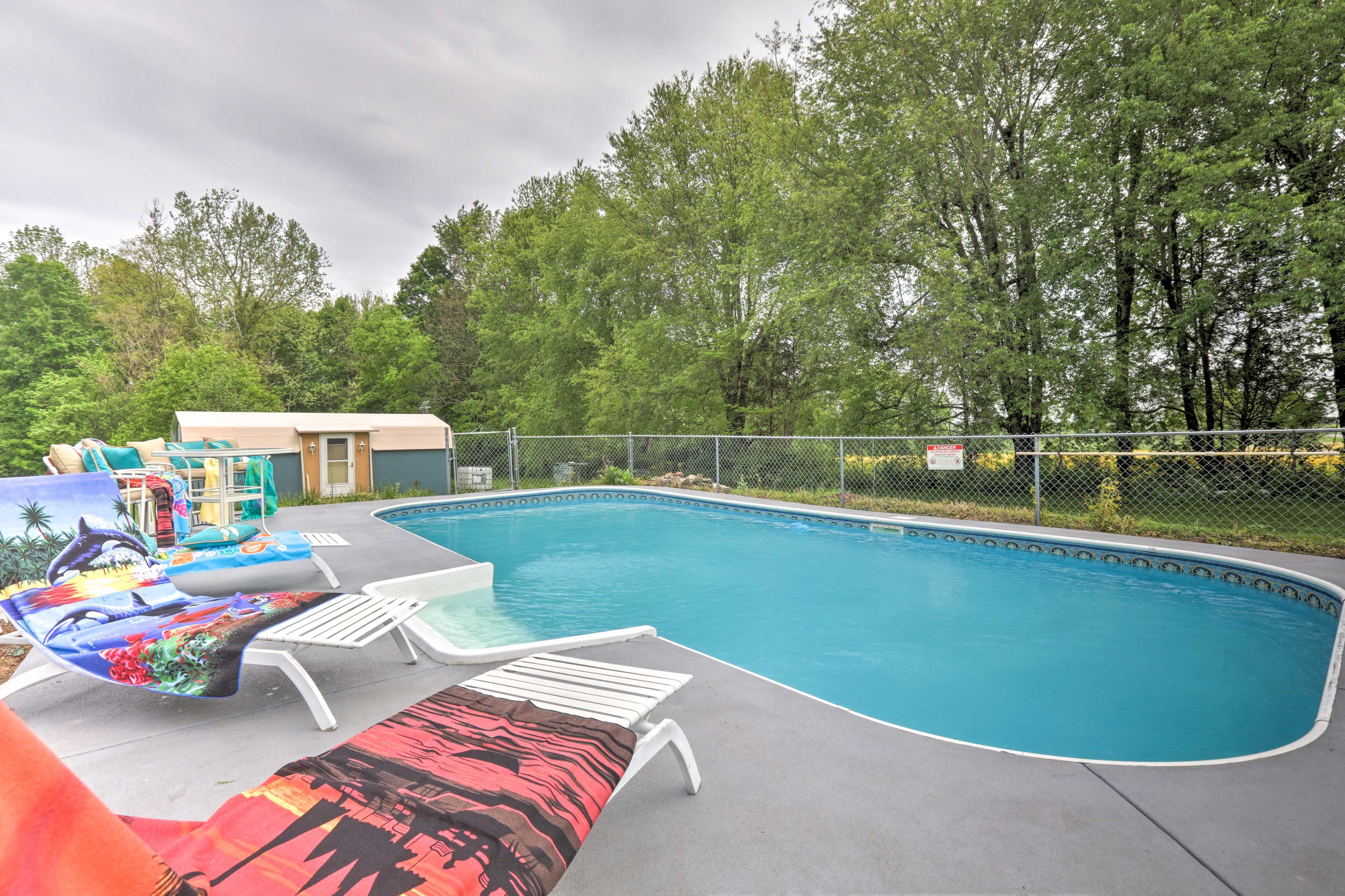 Take a dip and soak up the summertime in Kentucky!
