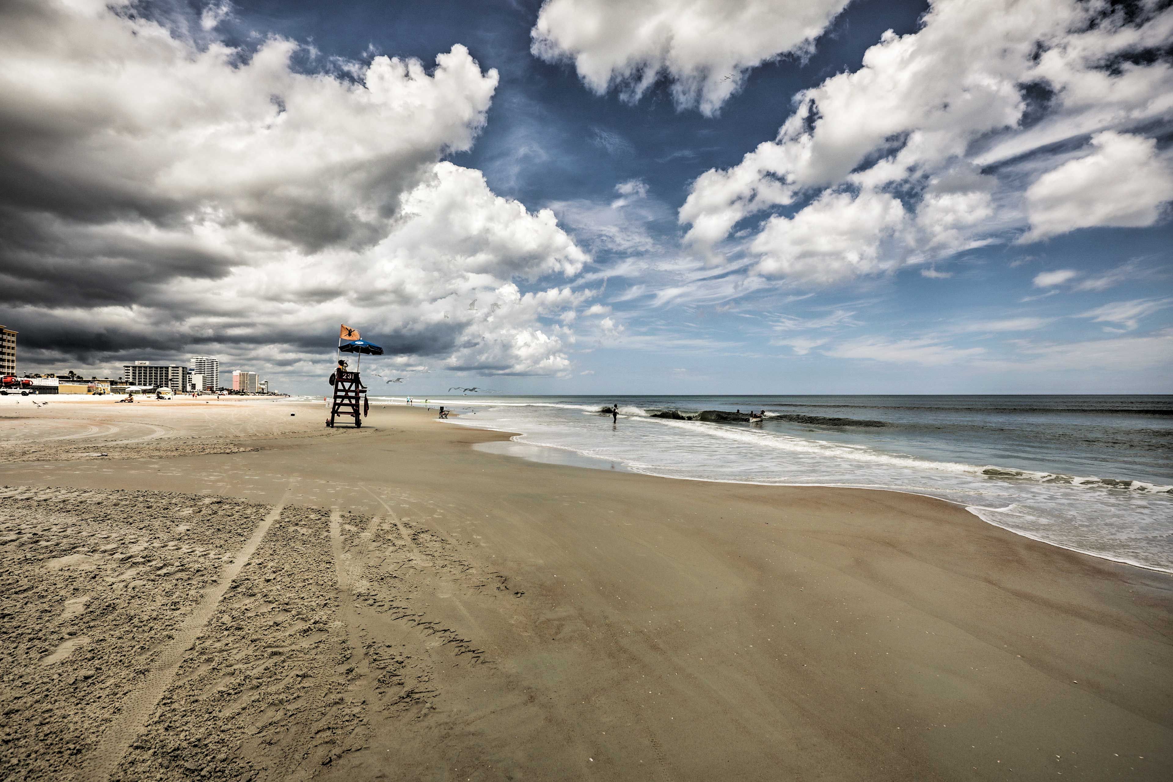 Make your way down to the Daytona Boardwalk for more fun.