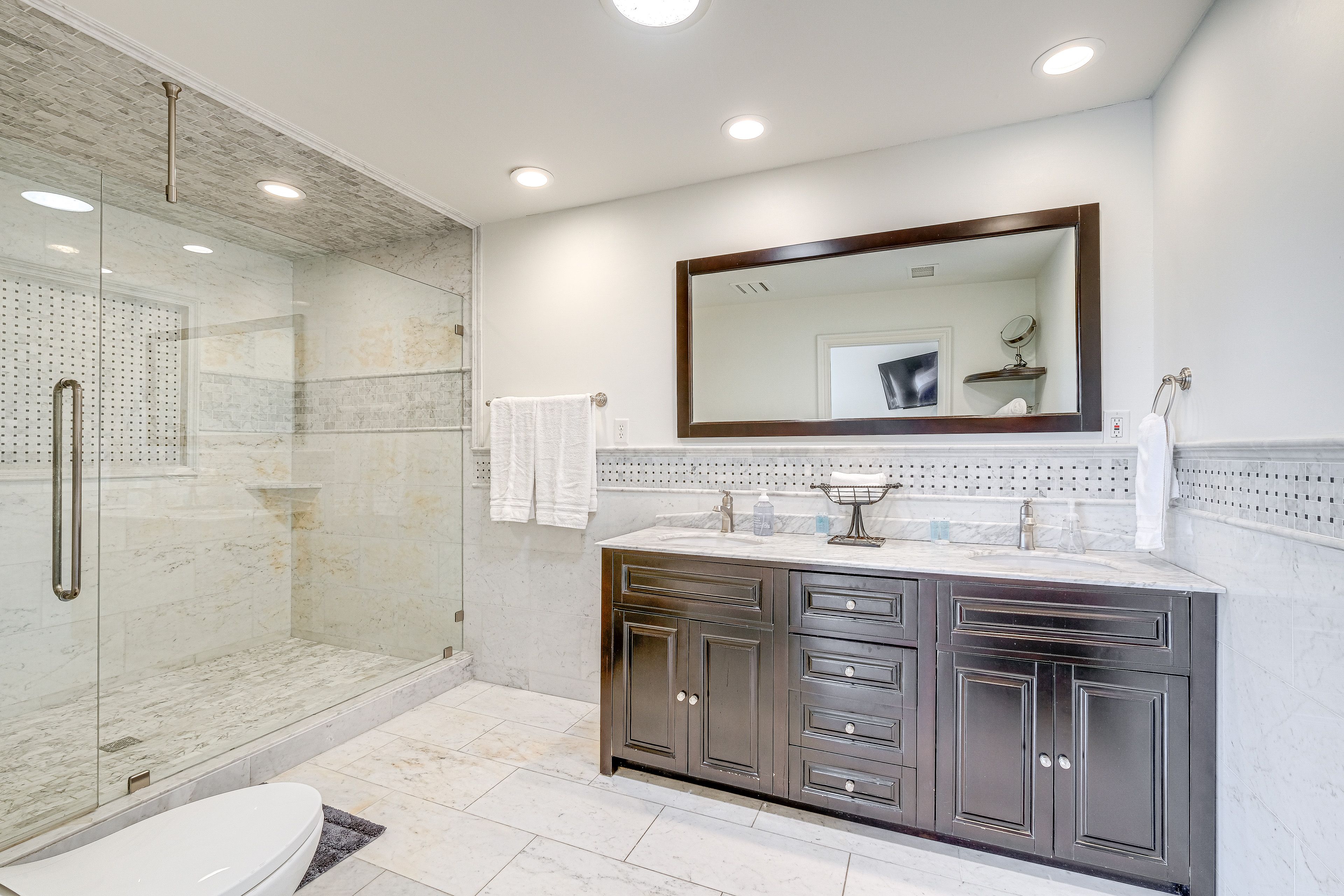 En-Suite Bathroom