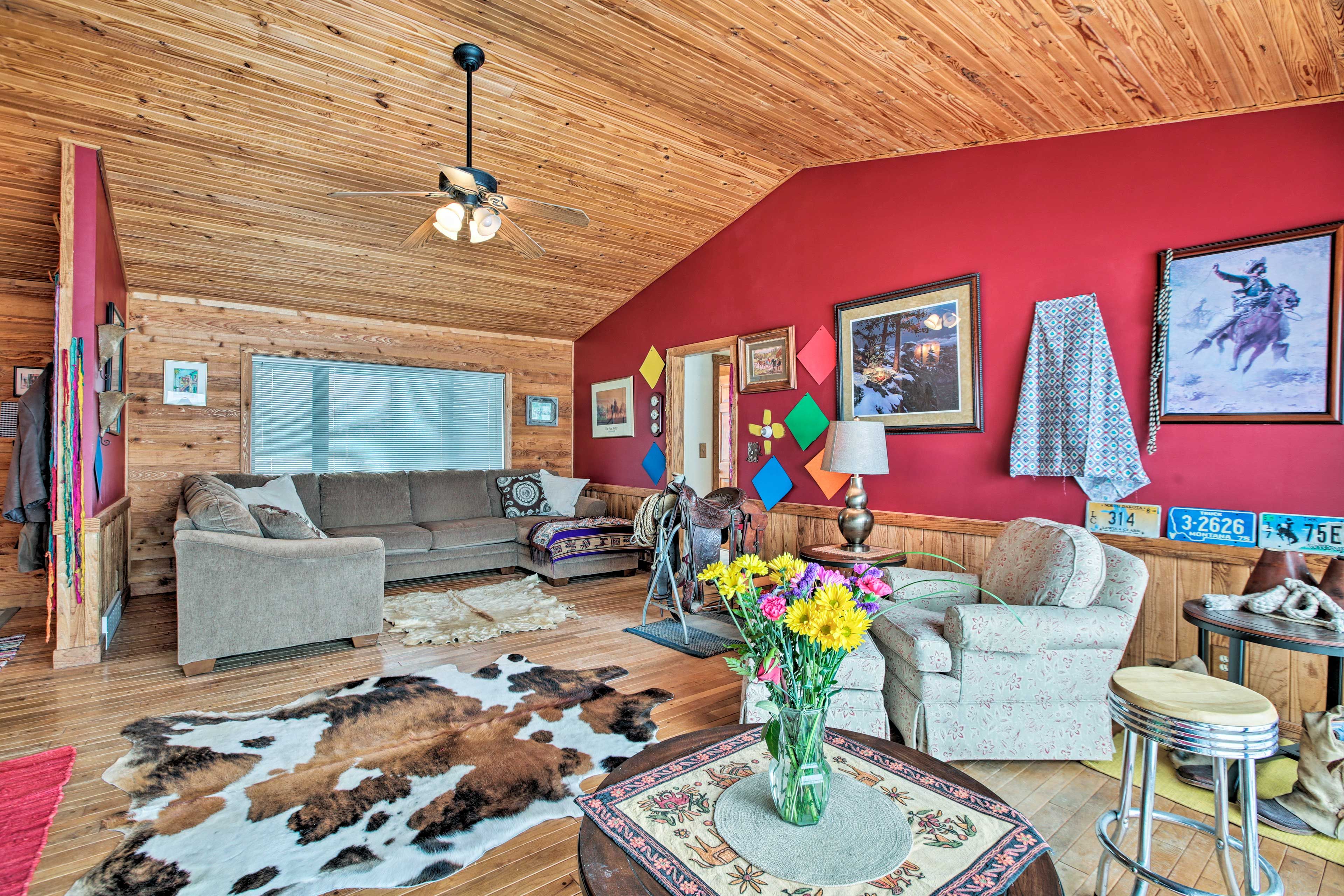 Living Room | Fully Renovated