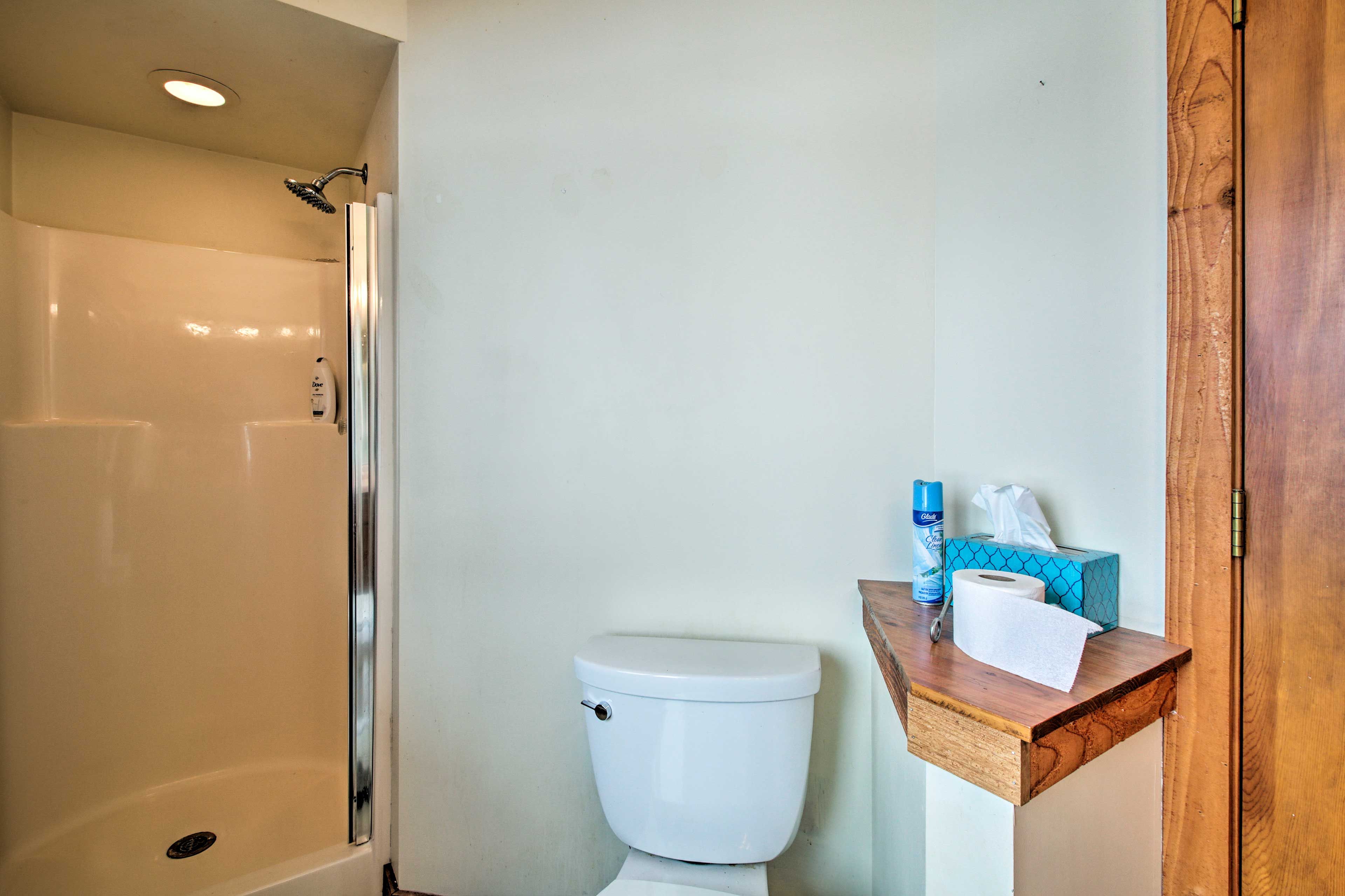 Full Bathroom | Walk-In Shower