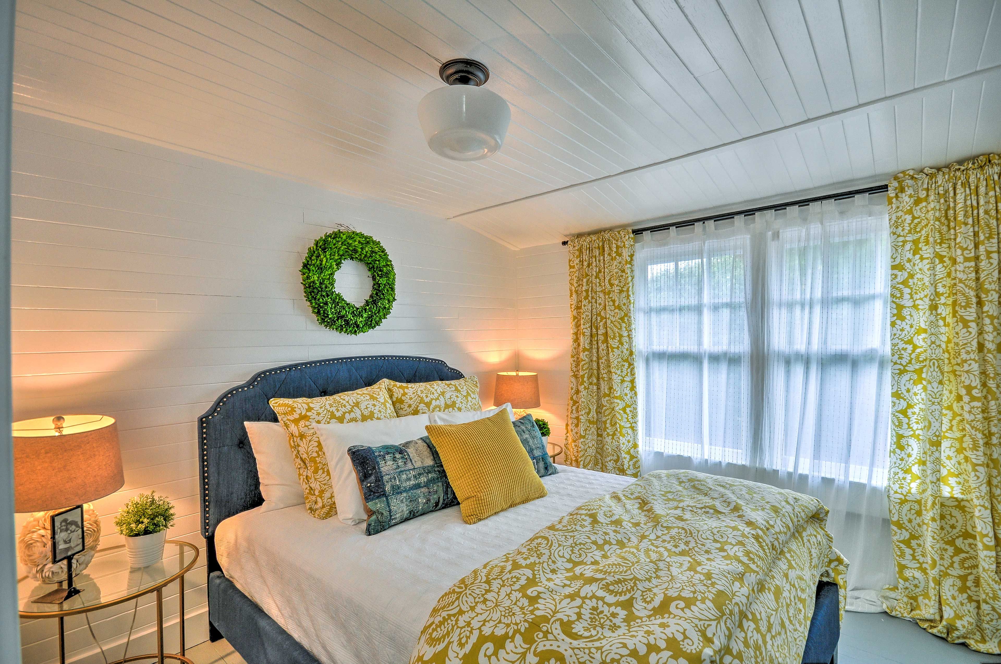 Take your pick of the 5 bedrooms when you're ready to wind down for the night.