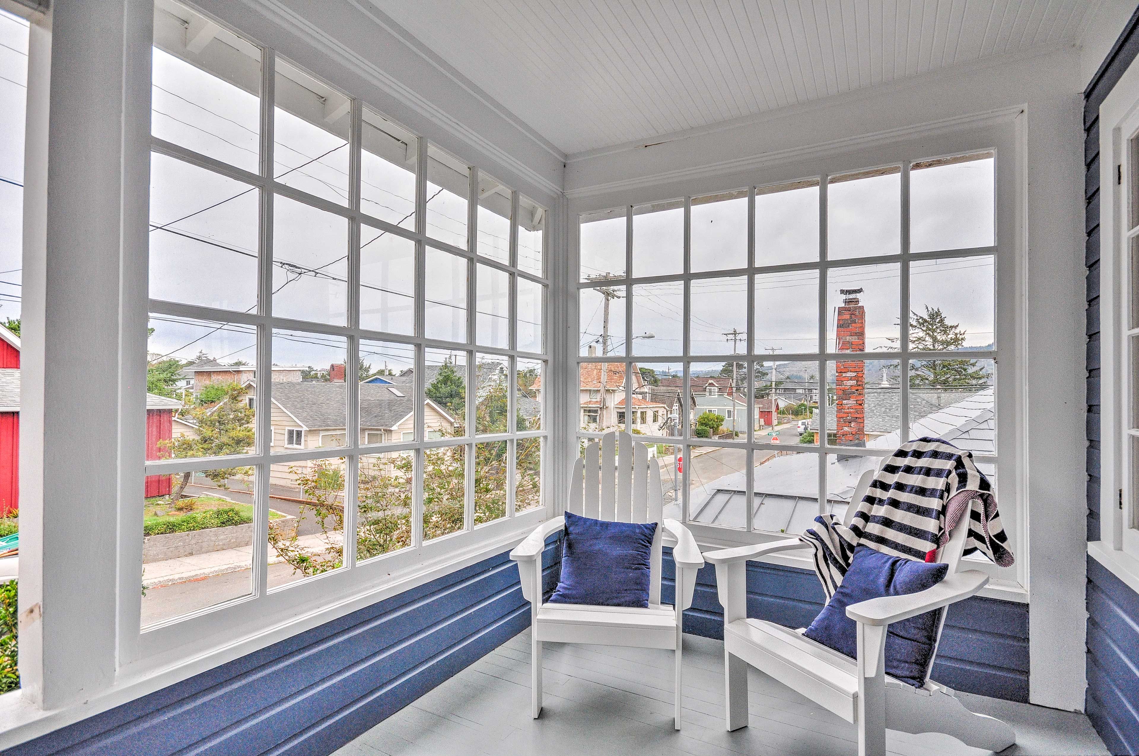 Sip your morning coffee in these chairs!