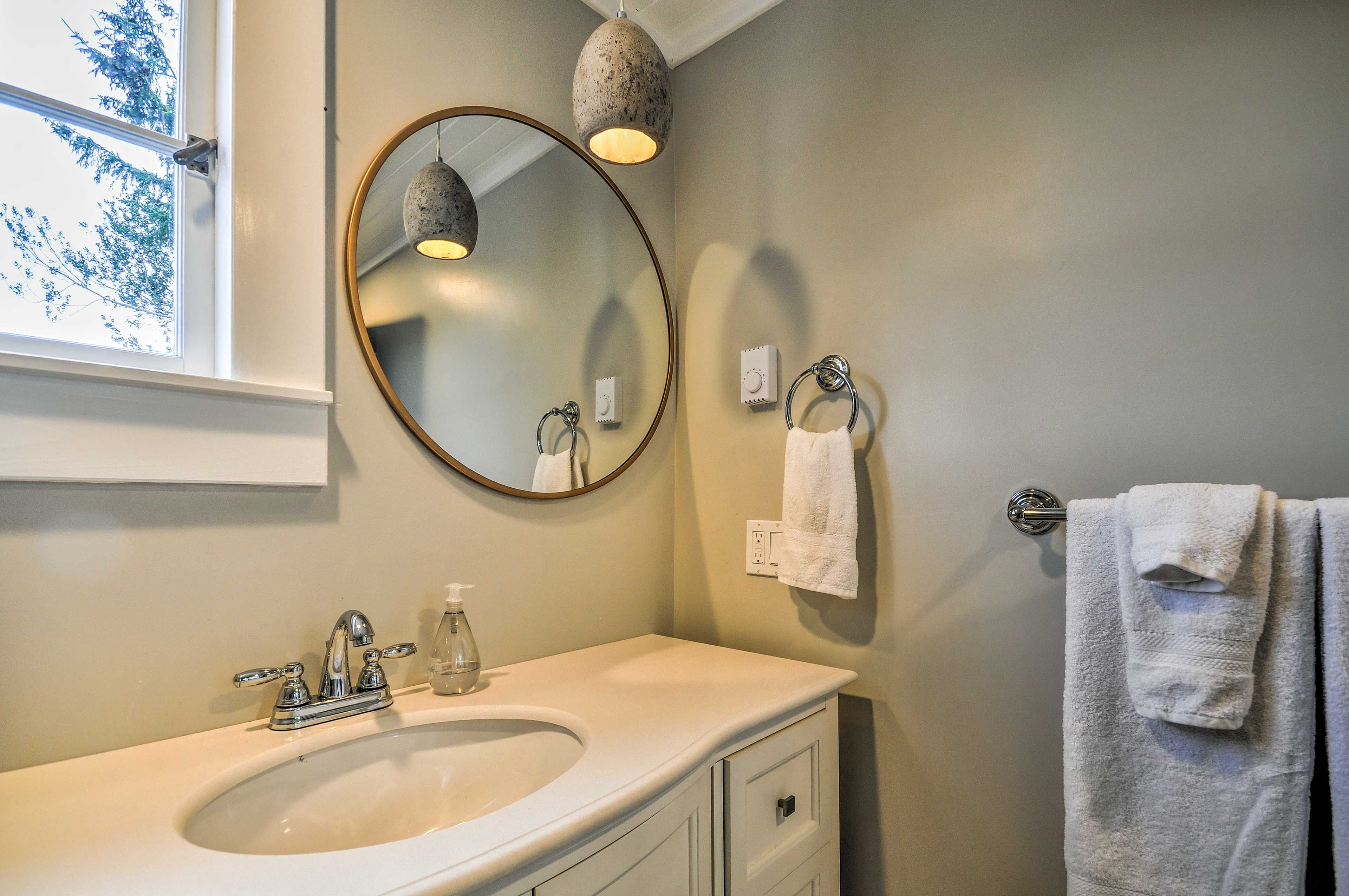 This home offers 2 pristine bathrooms.