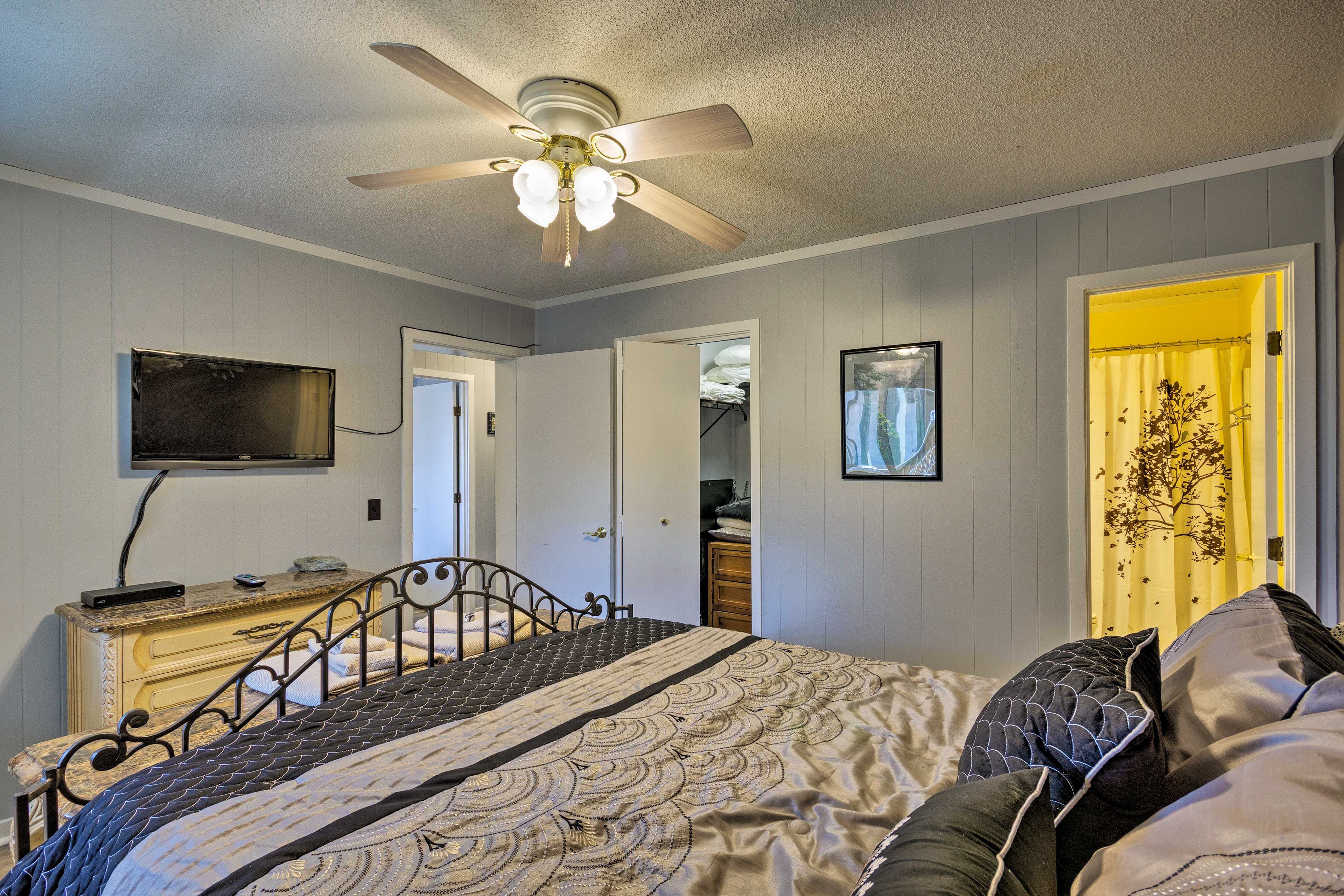 This room also features a flat-screen Smart TV.