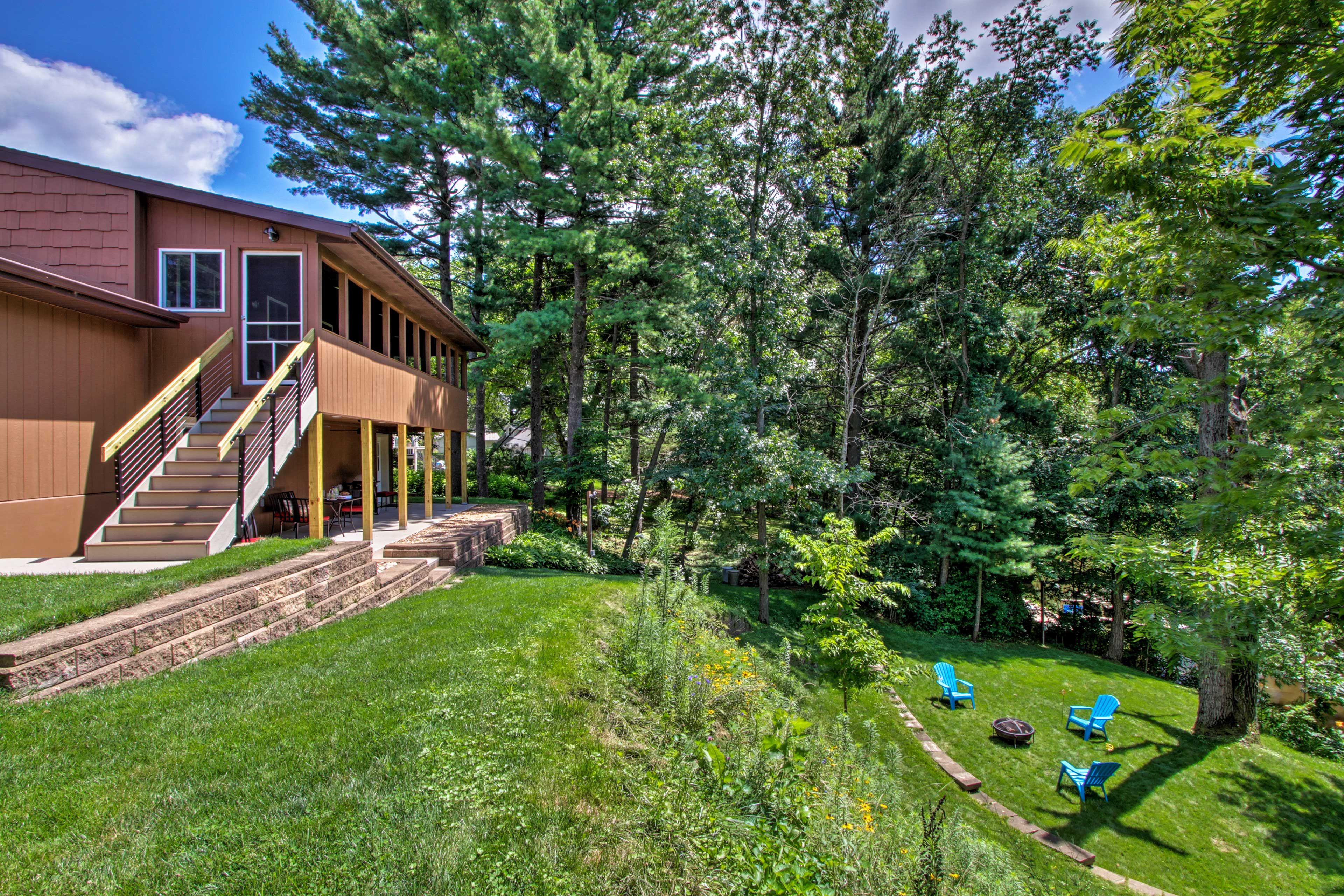 Spacious Yard
