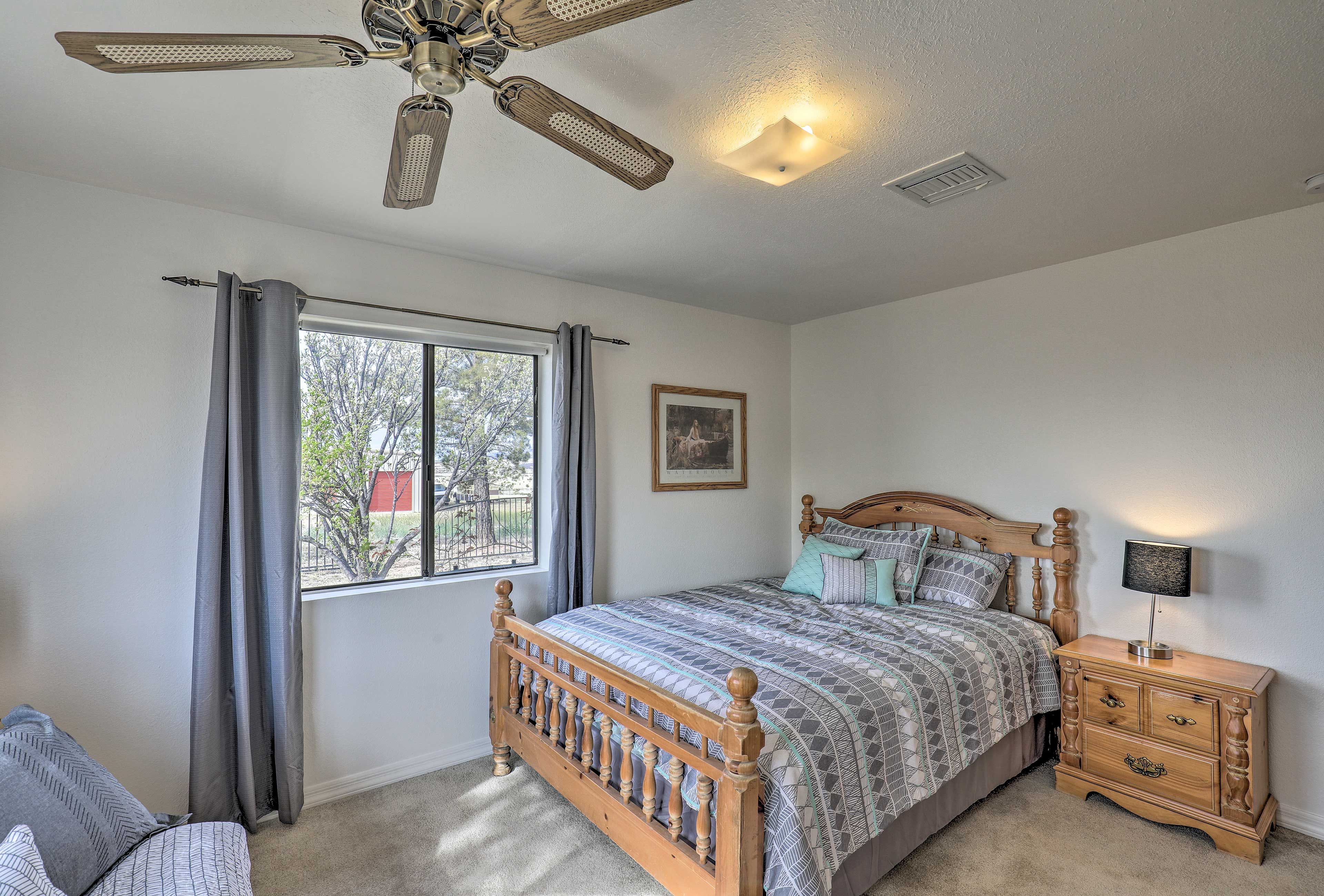 Bedroom 2 | Queen bed | Sleeper Sofa