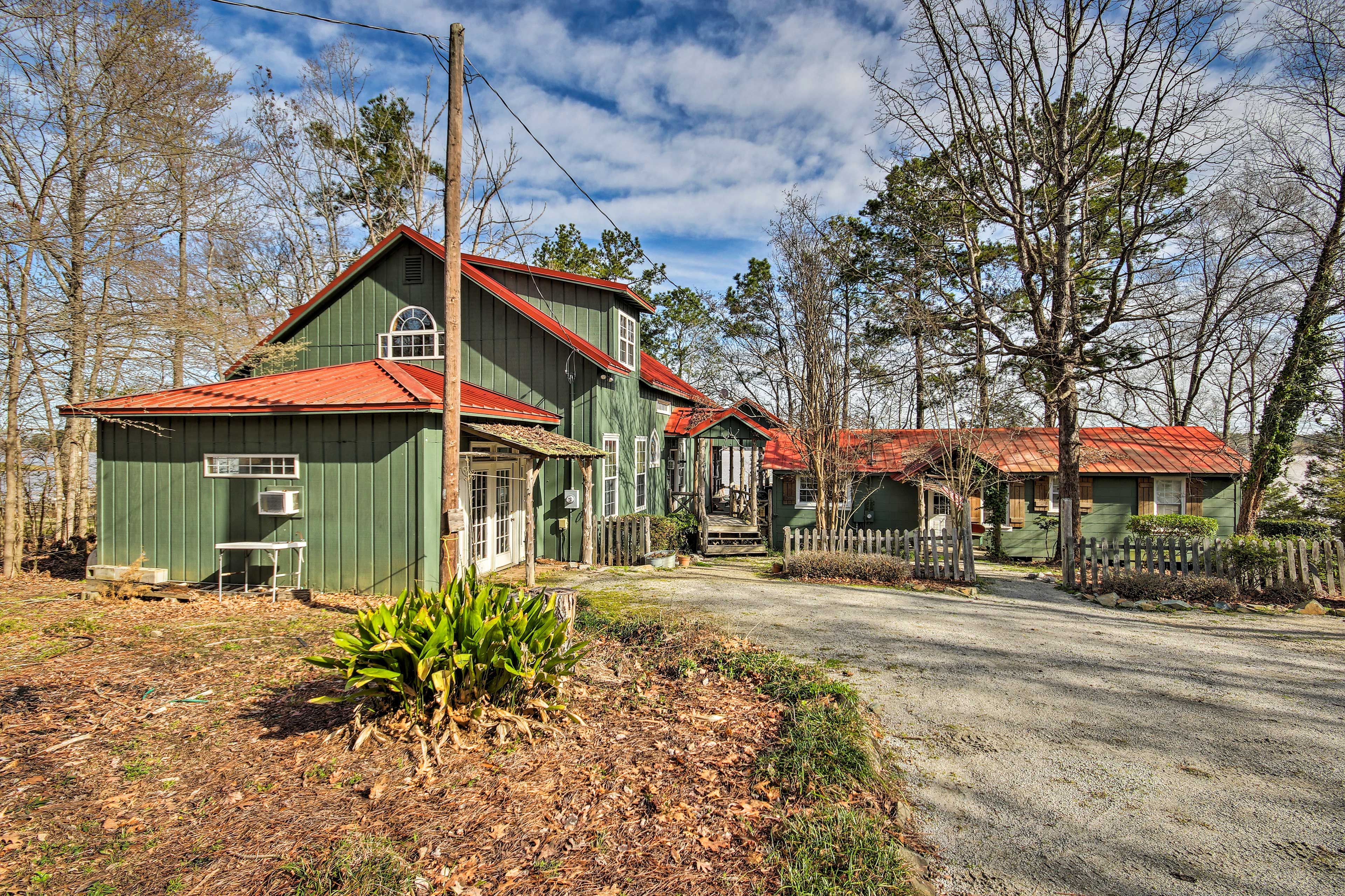 Exterior | No Access to Attached Guest House