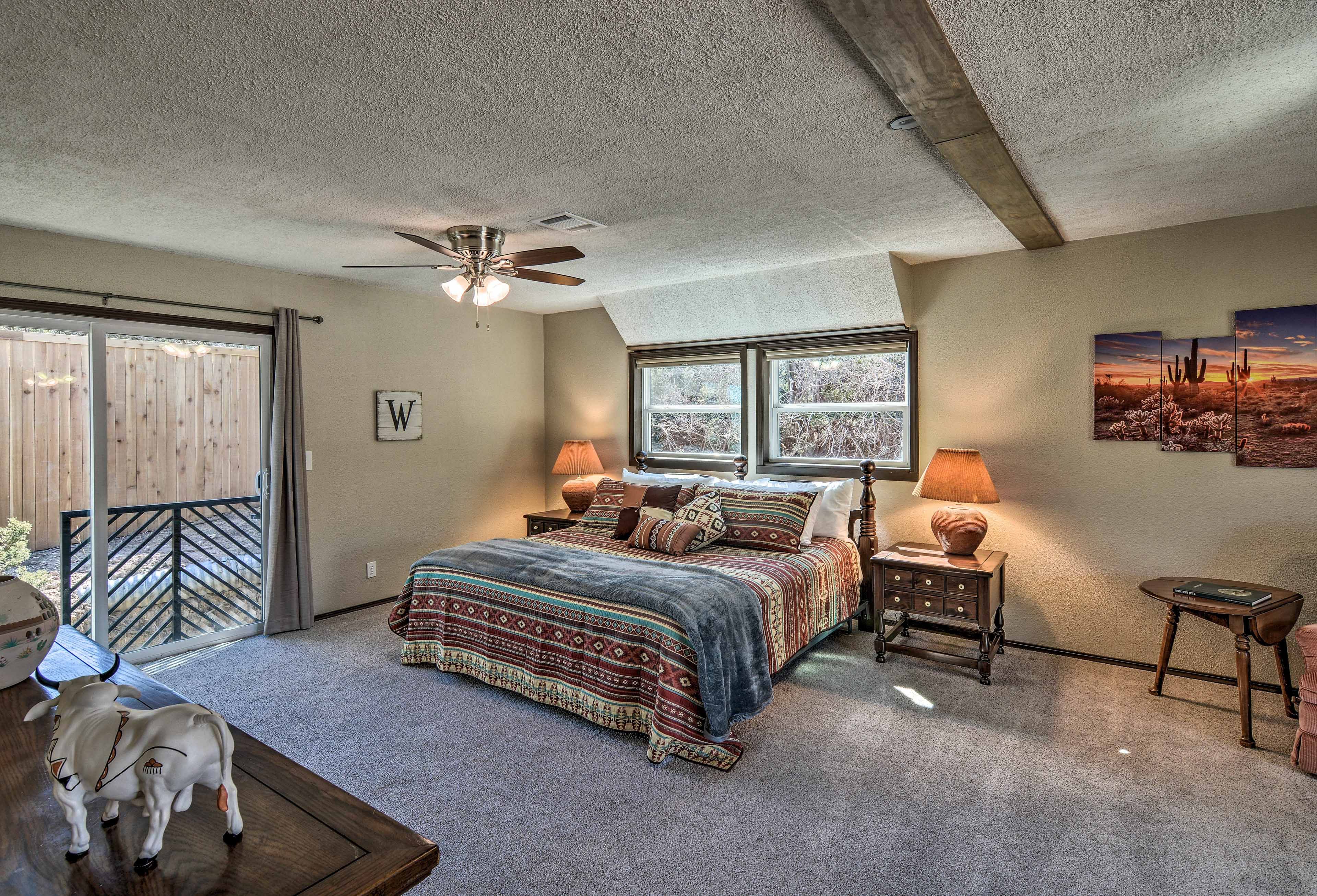 Bedroom 2 | King Bed