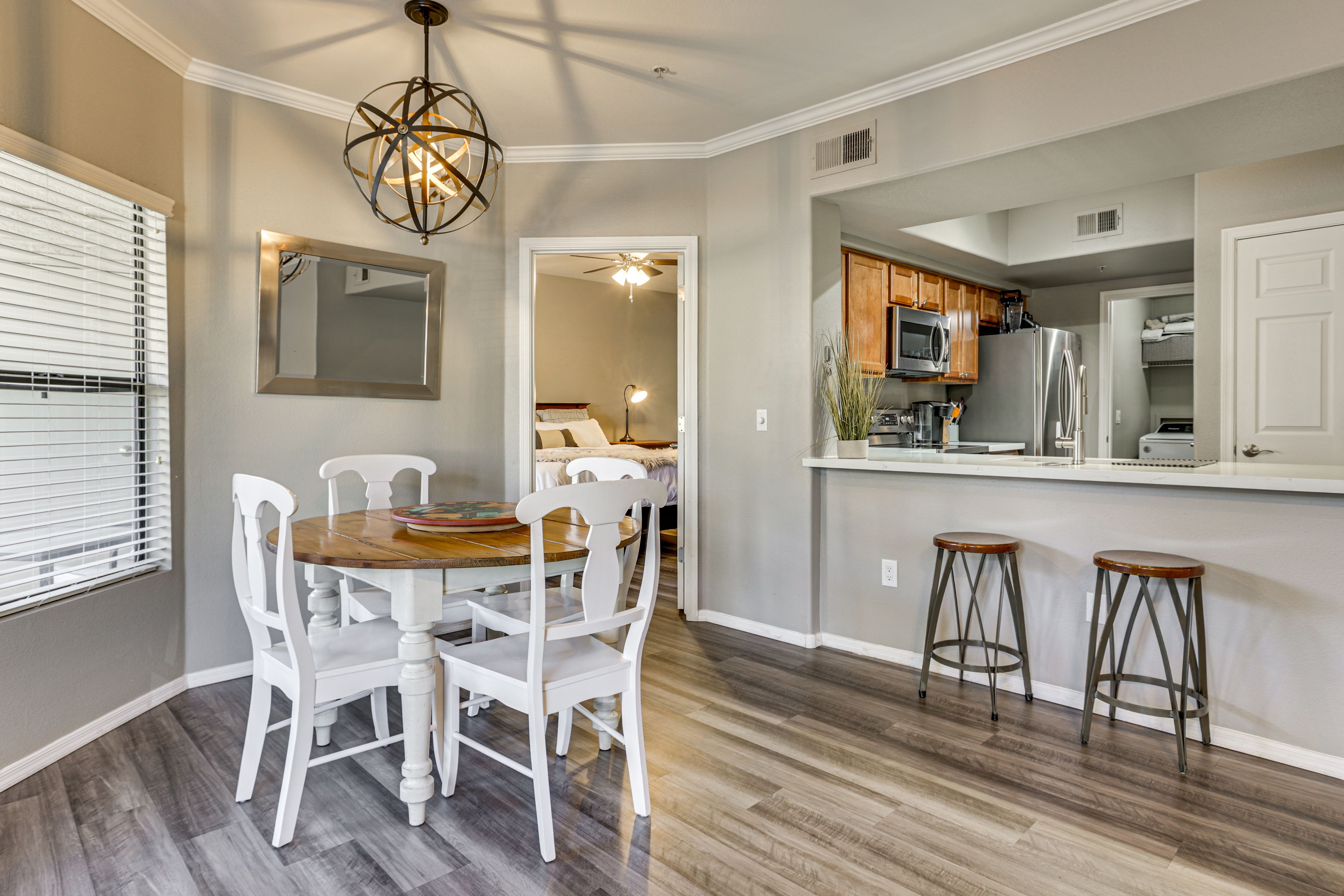 Dining Area | Dishware & Flatware
