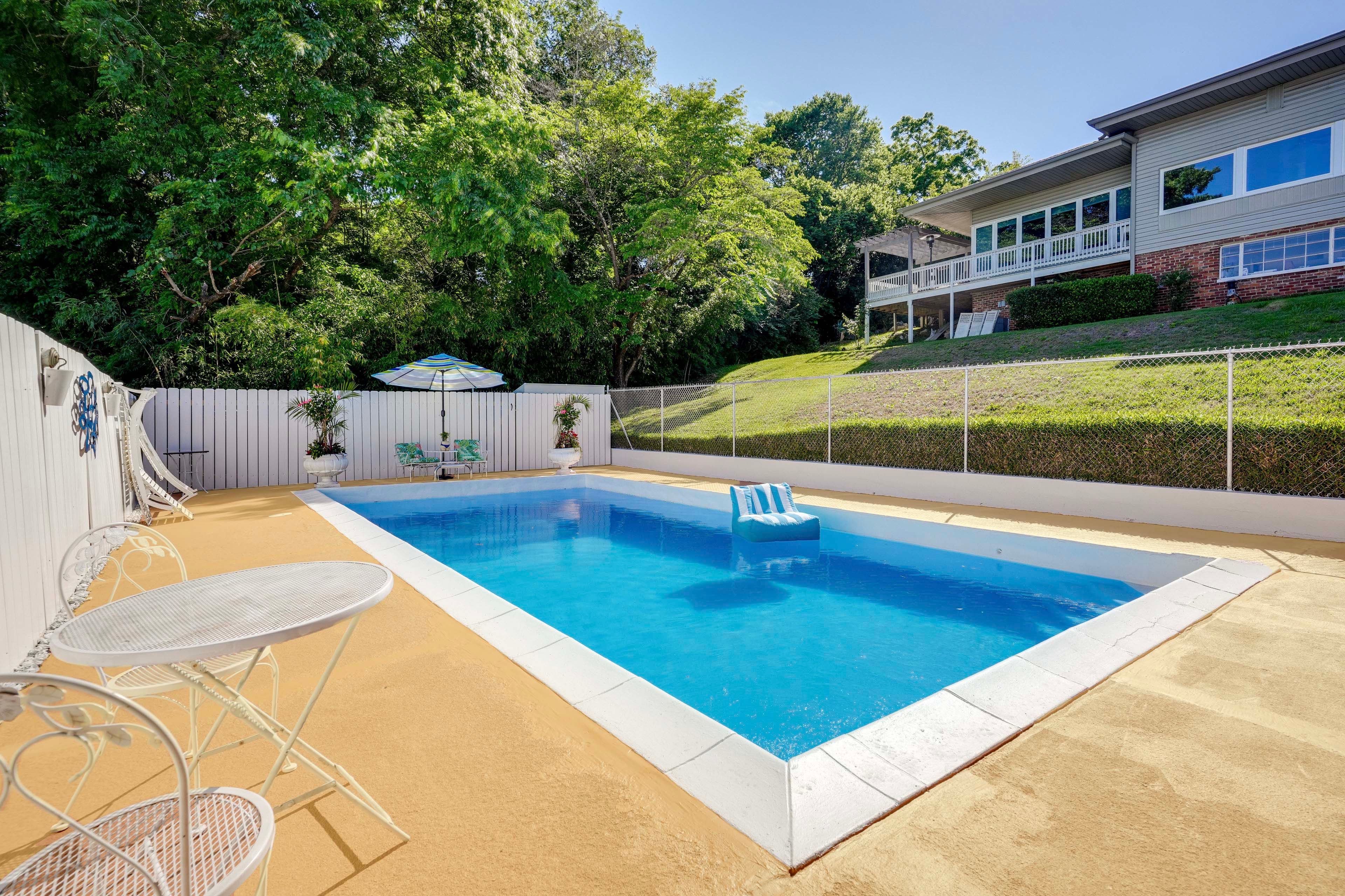 Private Pool